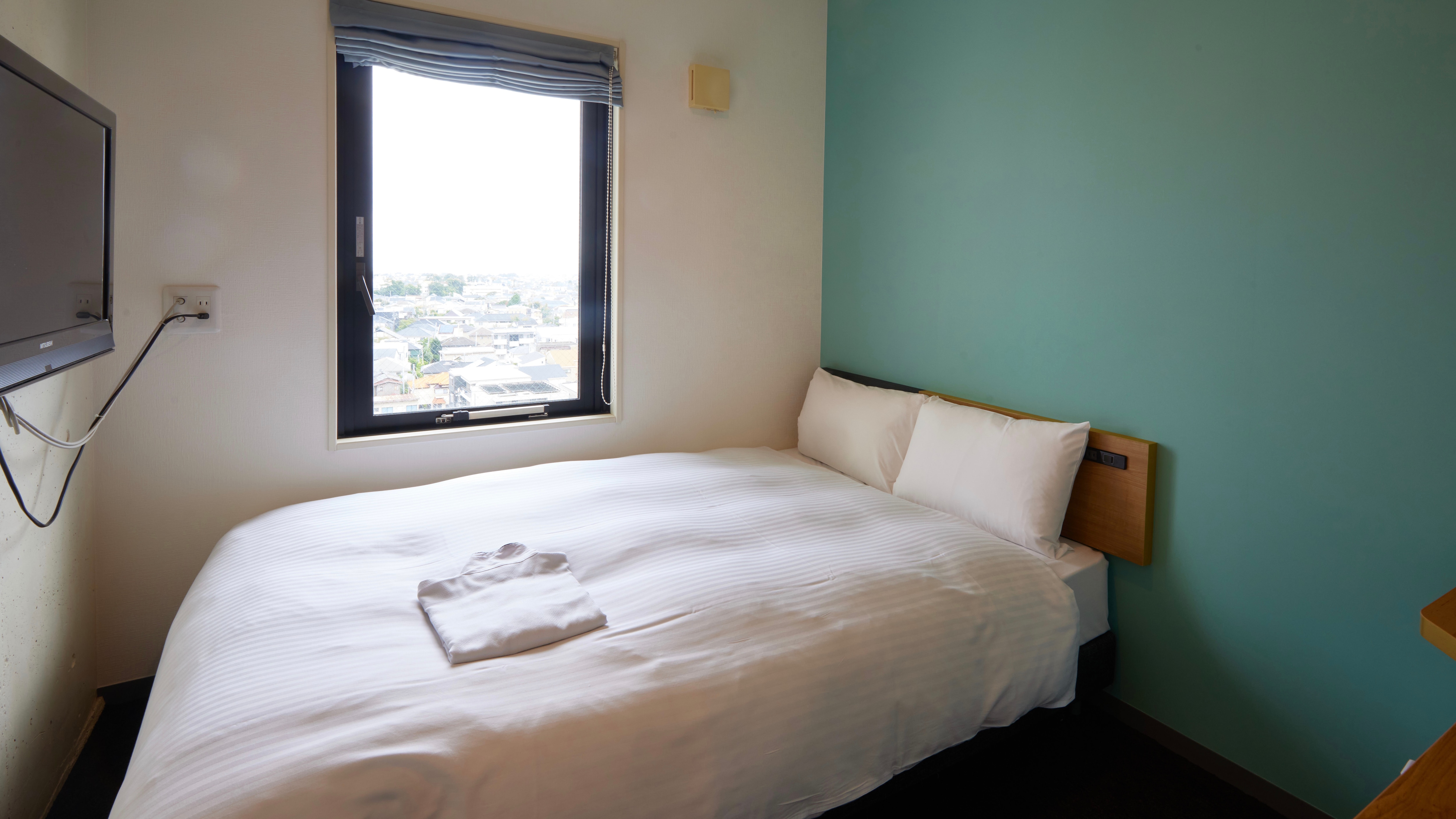 Standard room (smoking/non-smoking) 24.0㎡/bed size 180cm width/maximum 2 people