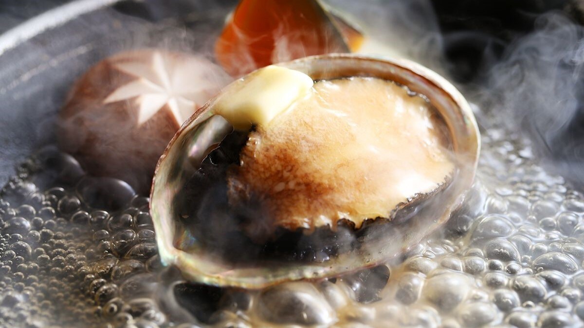 [Winter Kaiseki Course] Choice 1: Abalone Steak