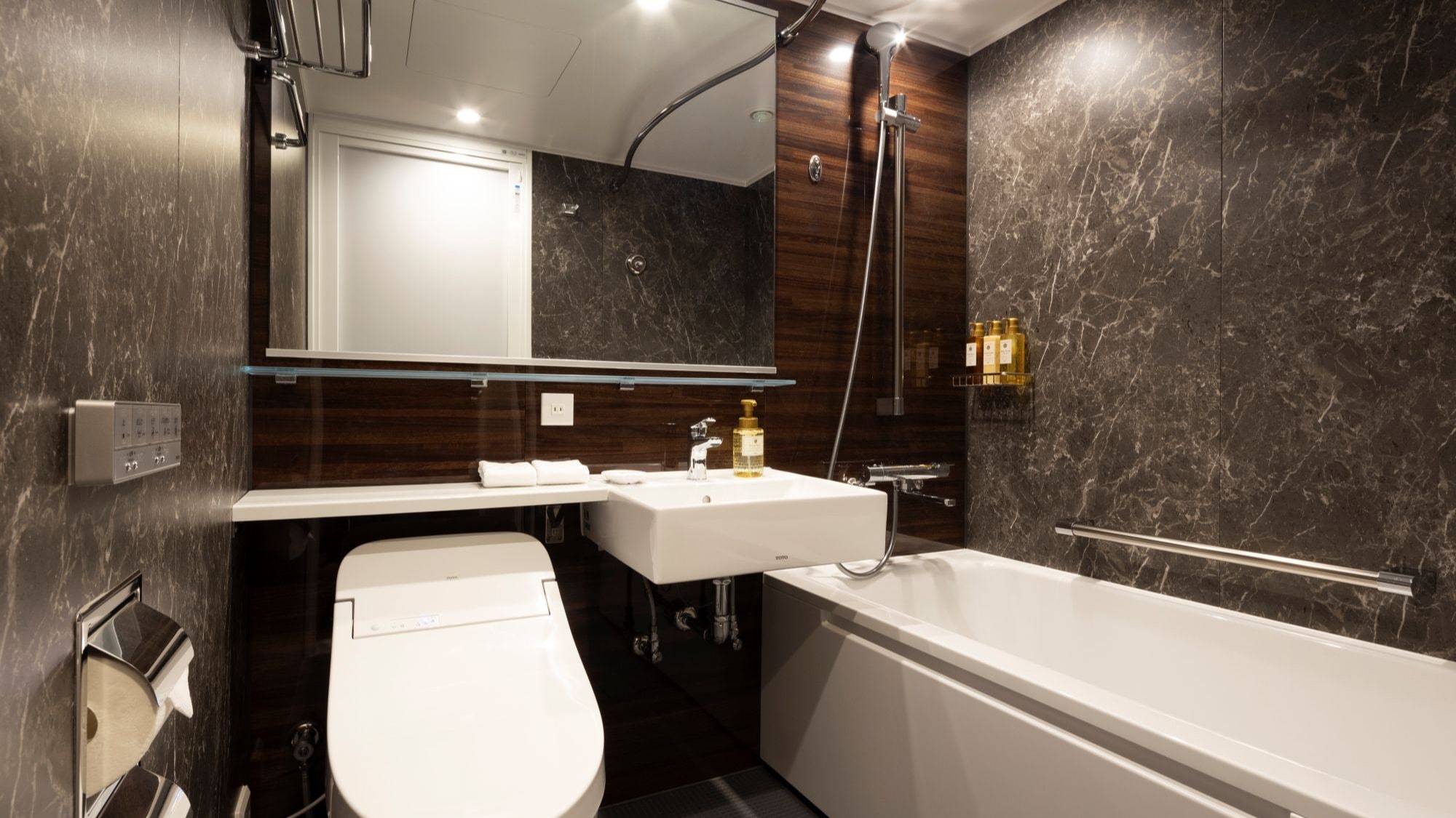 [Grand Classic] Phòng tắm