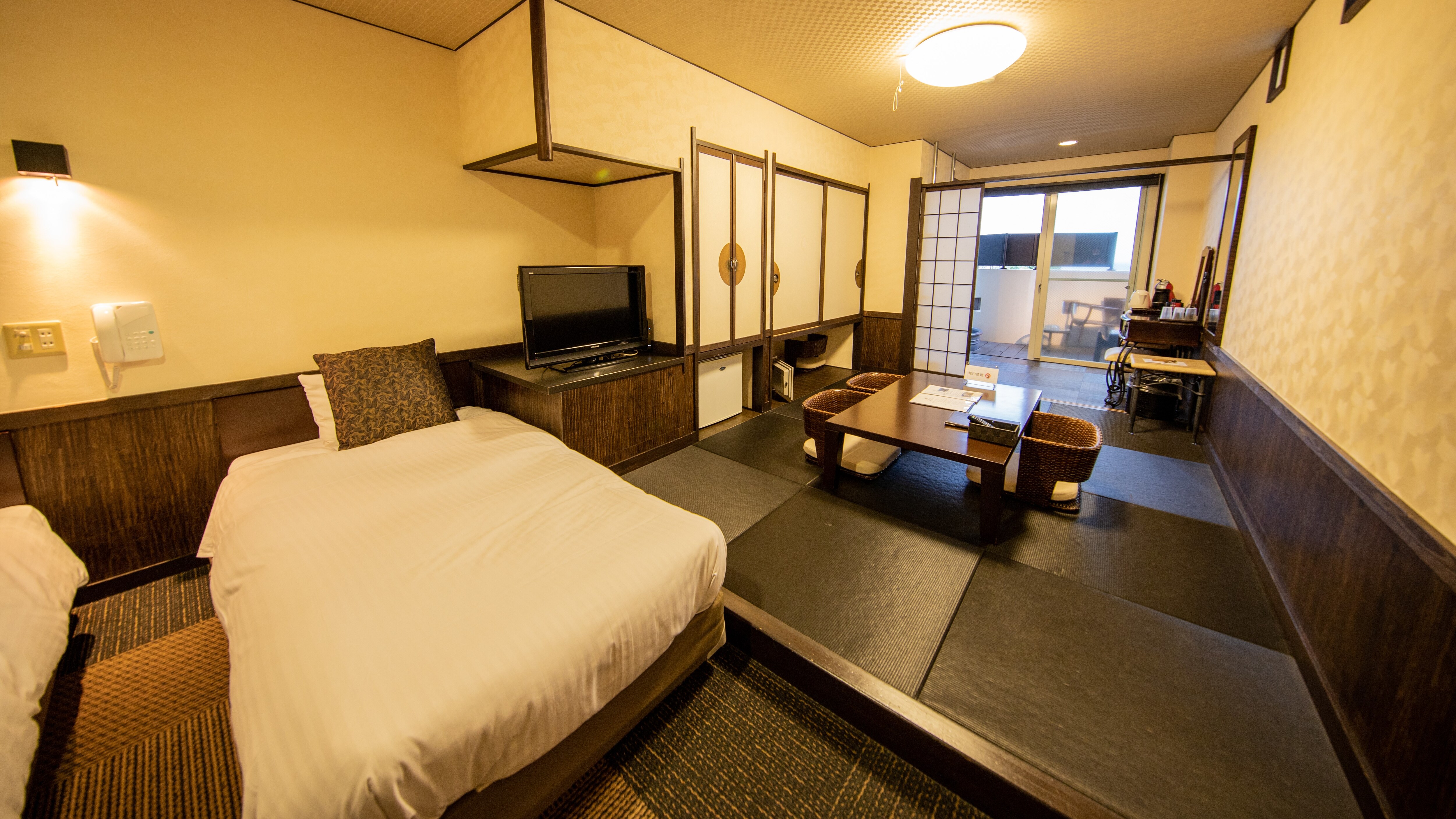2nd floor twin room