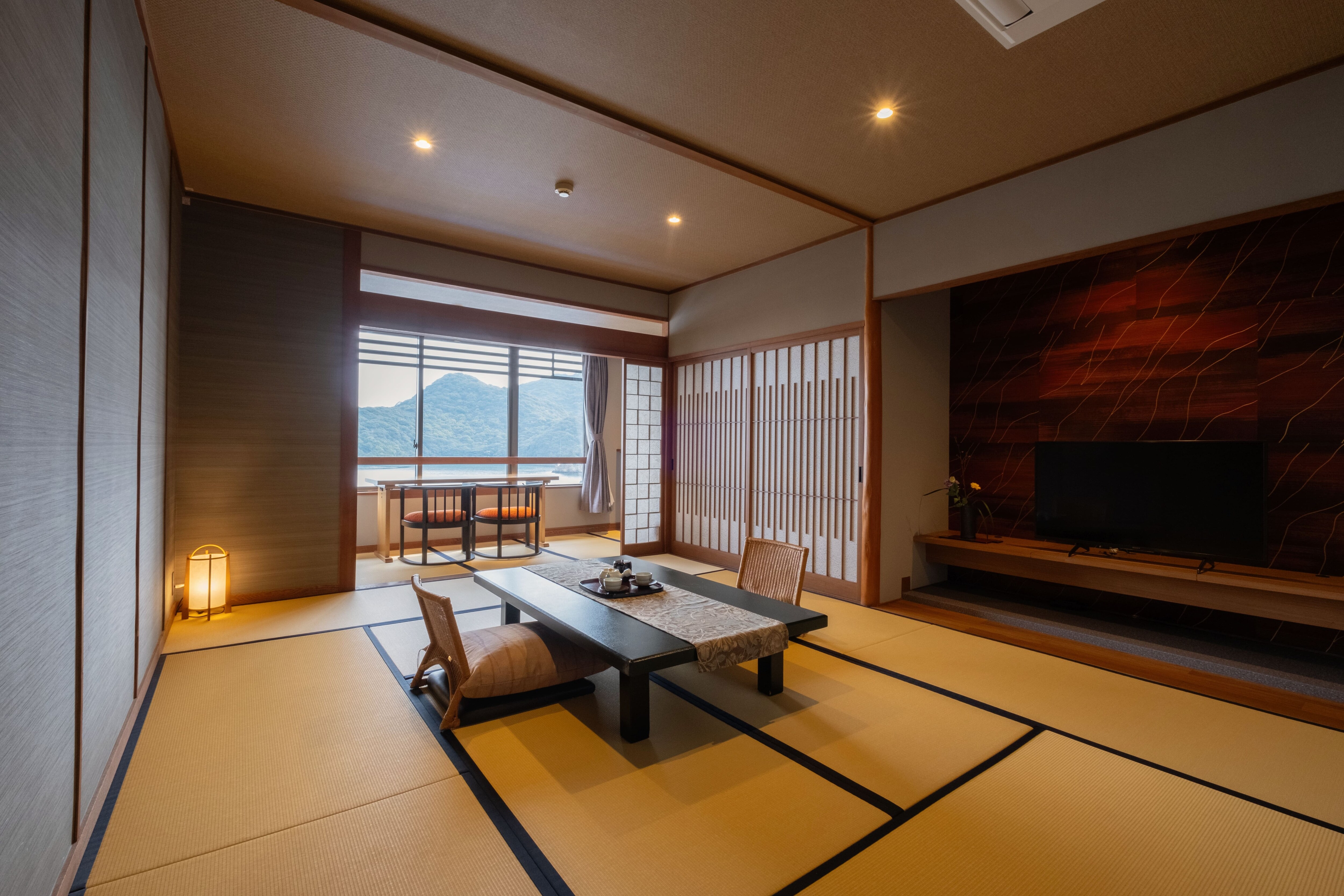 [Main building - Japanese-style room]
