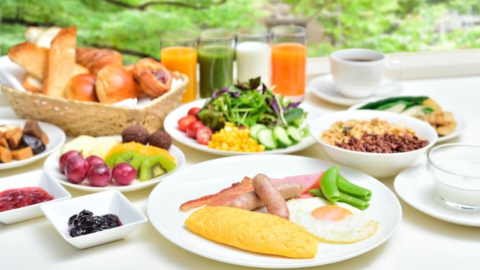 ร้านอาหารคาเฟ่ "เซลิน่า" บุฟเฟ่ต์อาหารญี่ปุ่นและตะวันตก