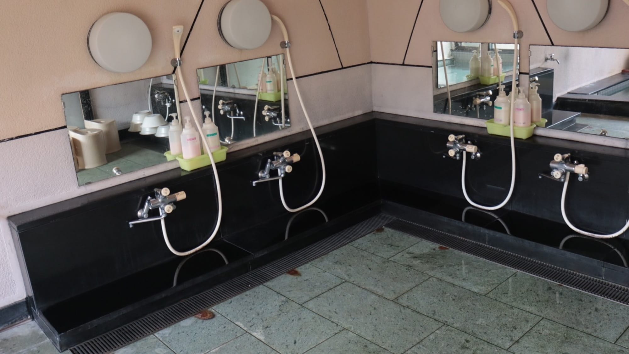 ■Large bath on the 2nd basement floor■