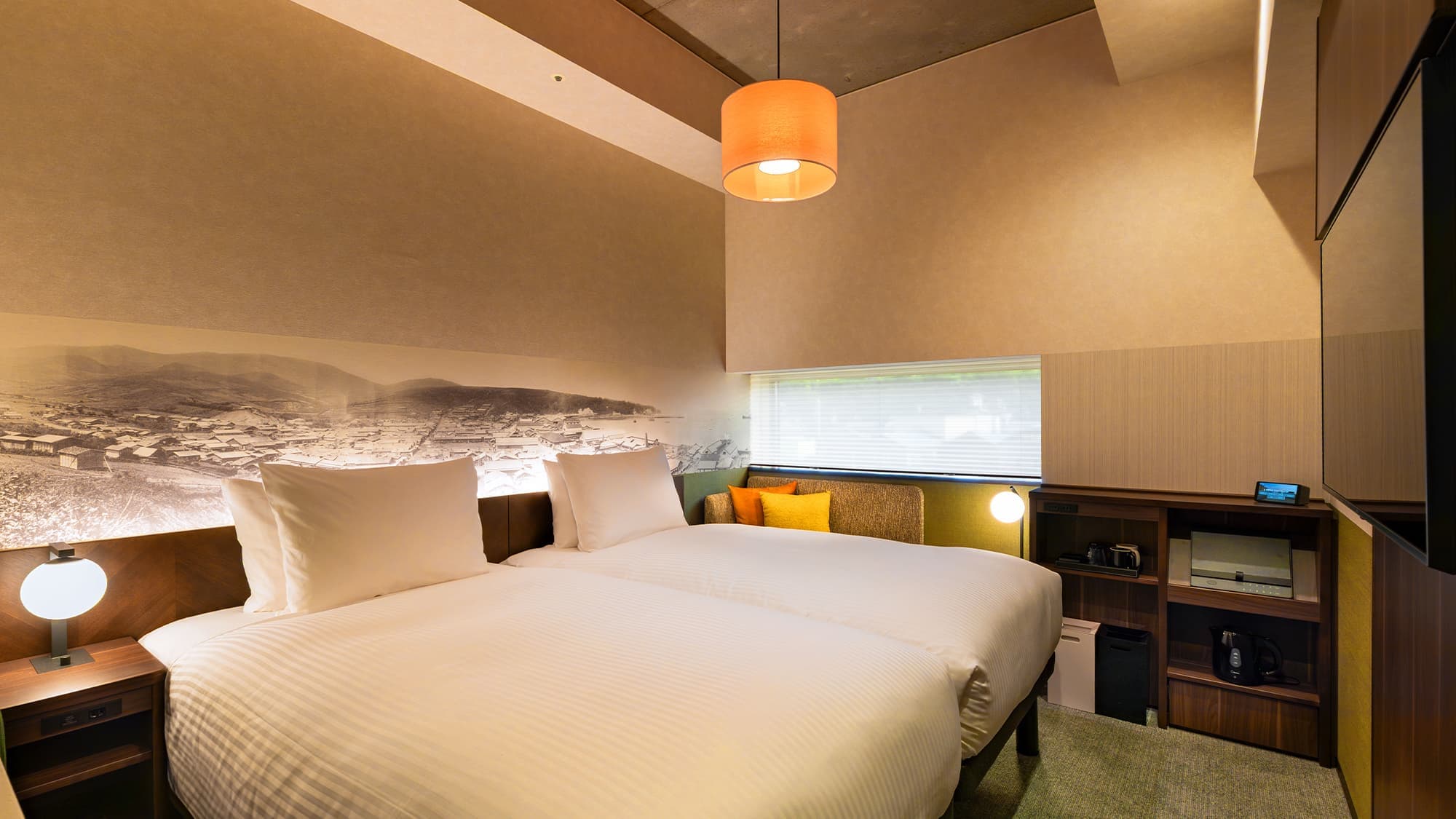 [Hollywood Twin] 18-21 square meters / Room with two beds placed next to each other, allowing for double use