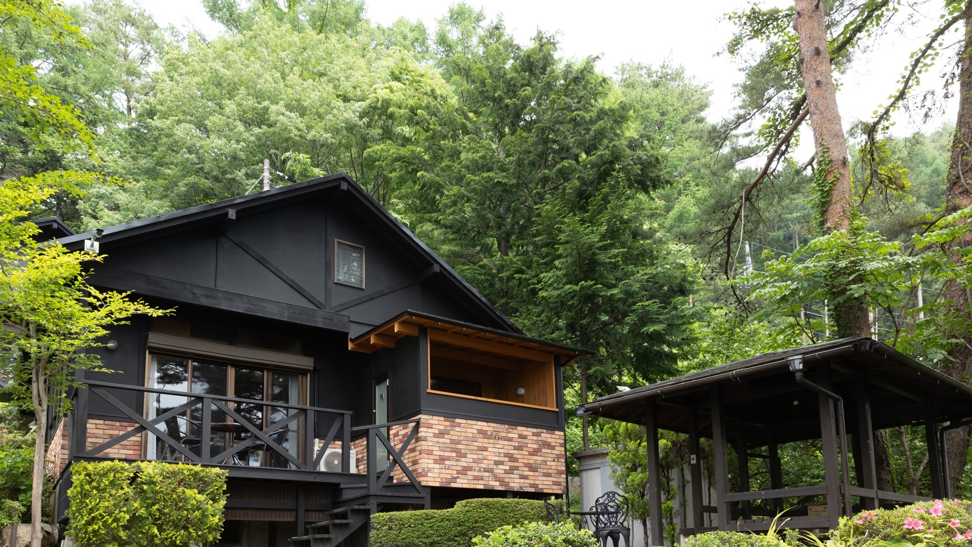 [Superior cottage with open-air bath] Exterior -- Up to 6 people