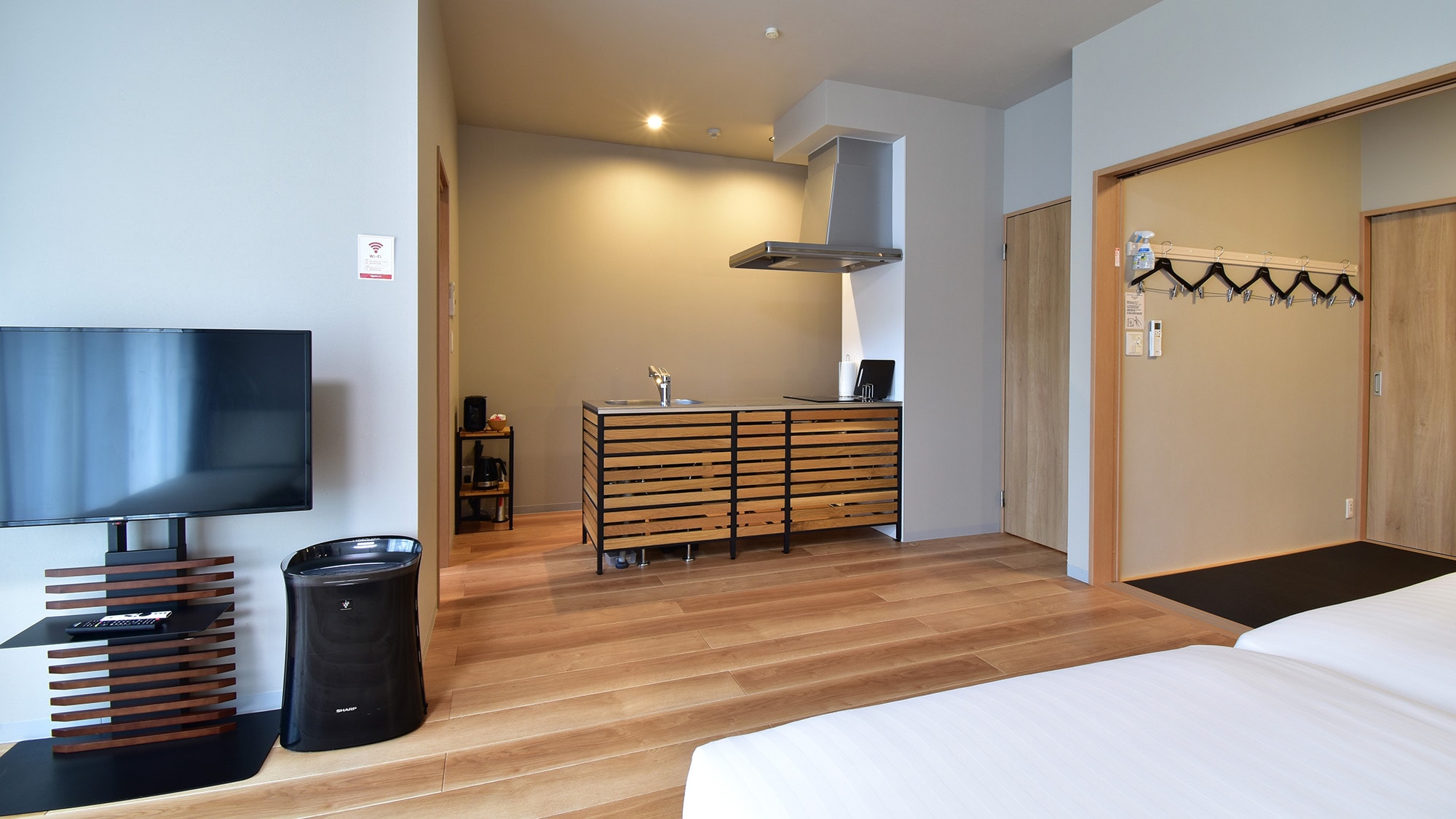 [Standard Room/Dog Friendly Room] A room where dogs can stay.