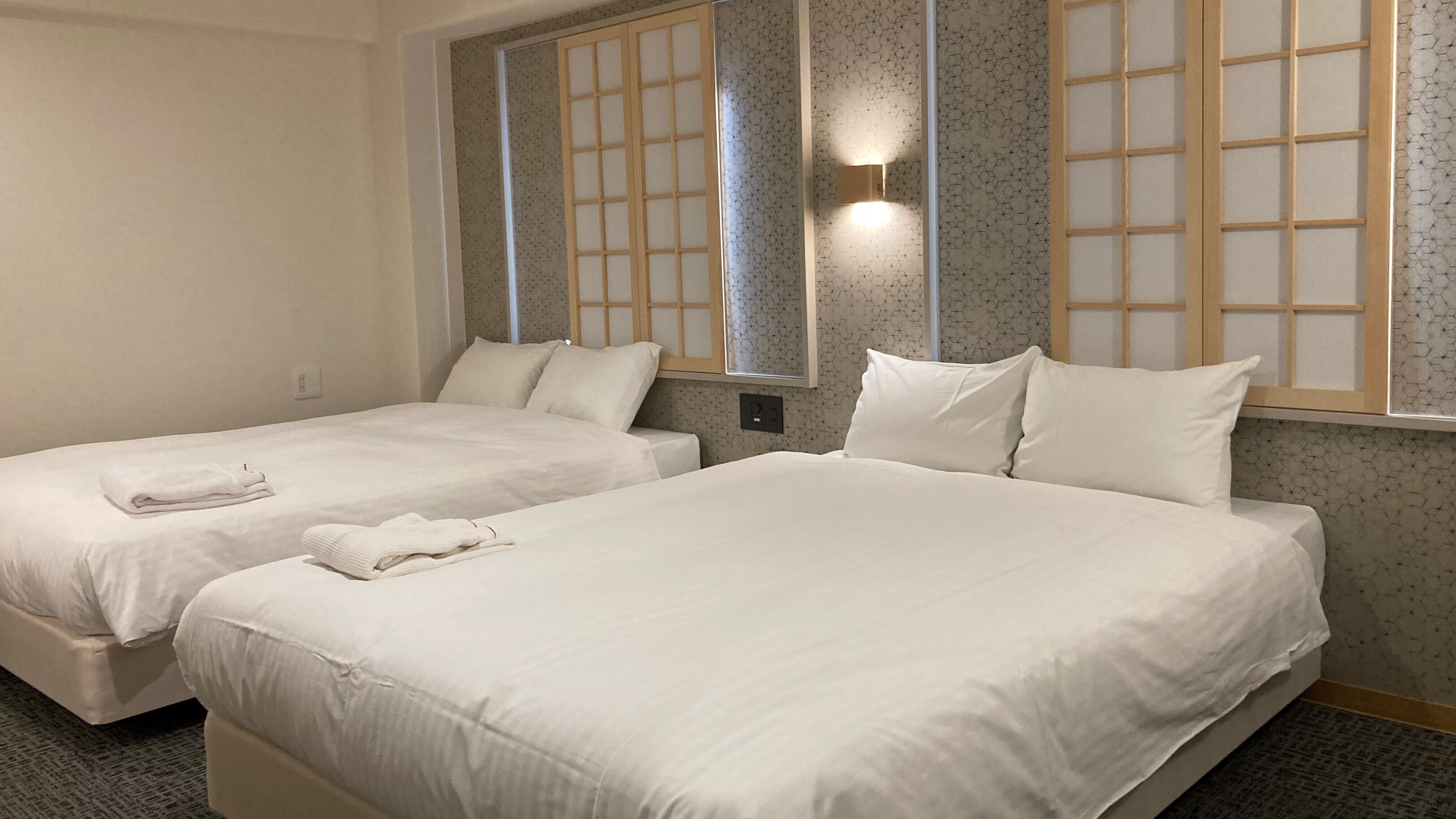 [Dilarang Merokok] Kamar Deluxe Twin ◇ Direnovasi pada tahun 2024 ◇ Tempat tidur ganda Simmons ◇