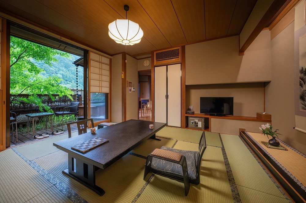Hosenka-no-ma Japanese-style room