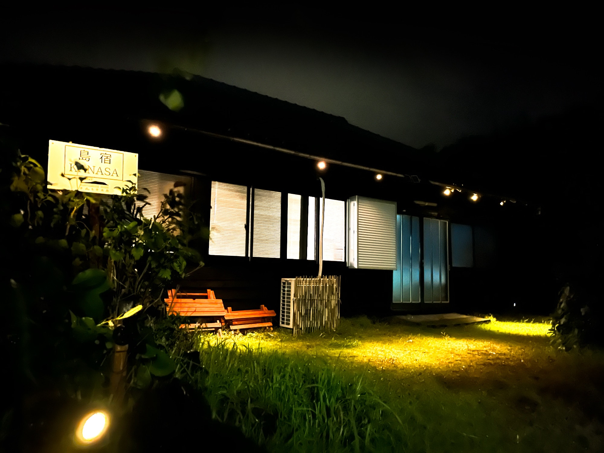Exterior image (nighttime)