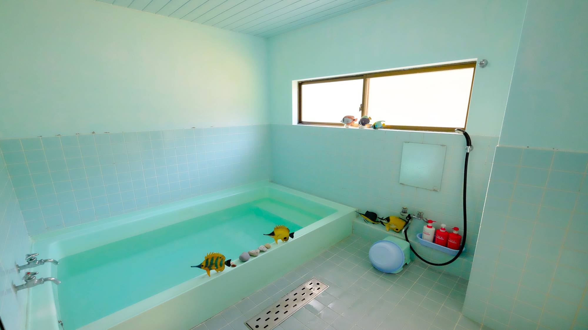 *[Bathroom] There is one bath for each gender. (Hachijojima Tourism Association)