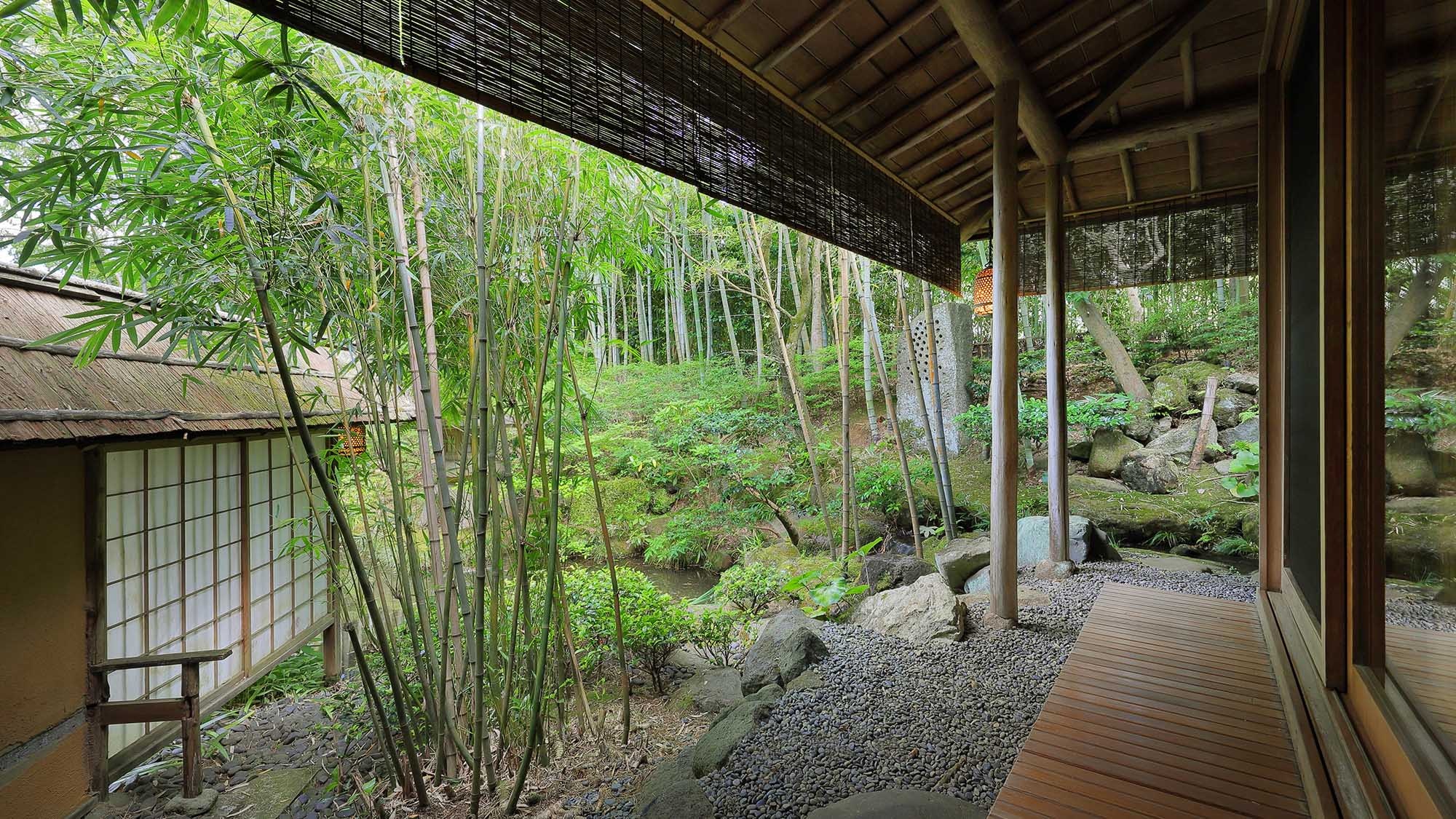 [Yugyotei] Japanese-style room with semi-open-air bath (66 square meters)