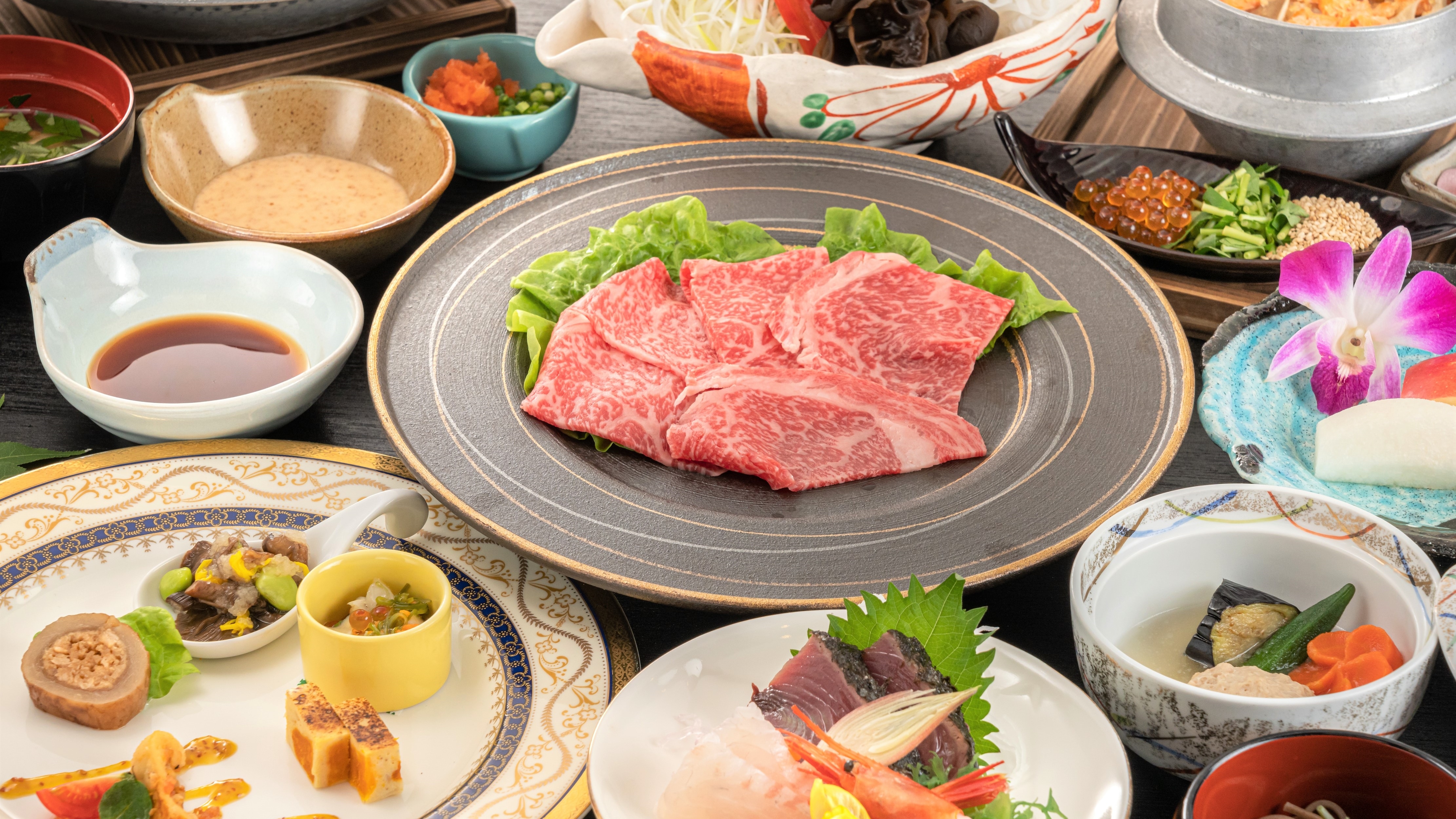 [Special Maesawa beef] Choose from two types of plans: "Shabu-shabu" and "Grilled".