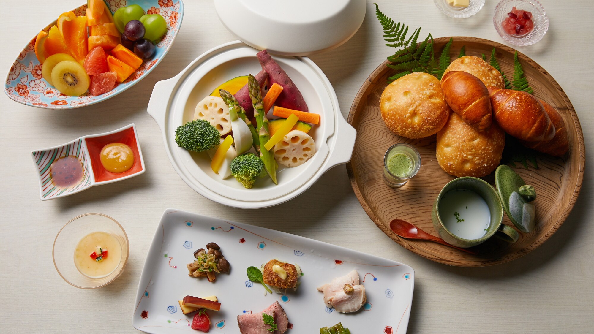 Yamaboshi's proud breakfast: Western food (bread)