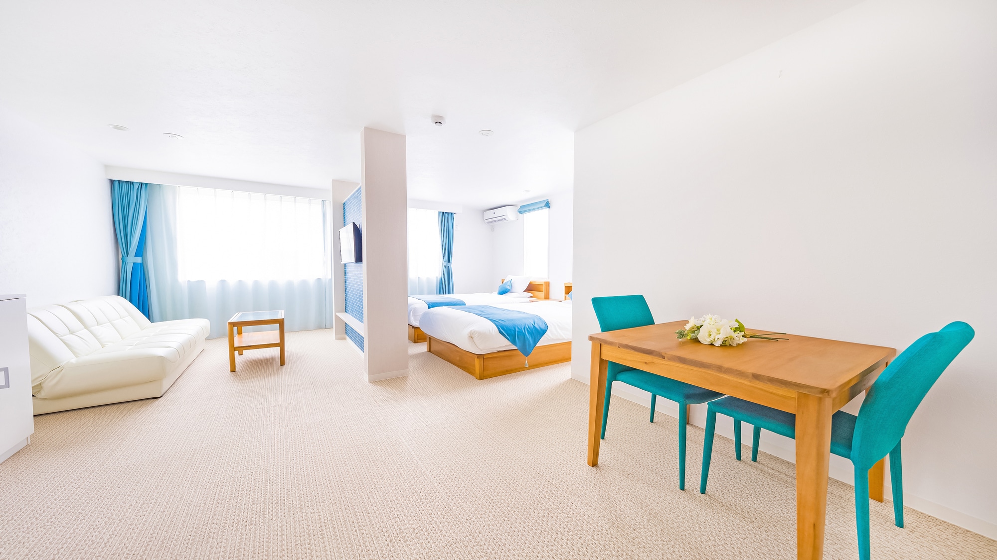 Superior Twin Room (40 square meters)