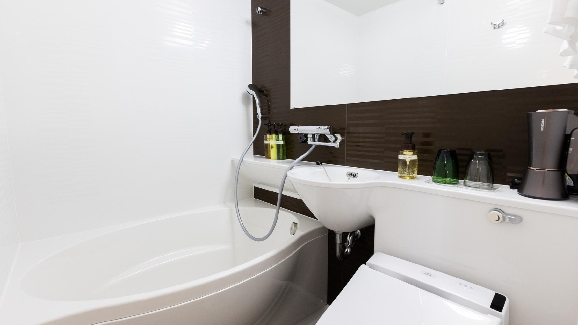 [Guest room] Bathroom (example)