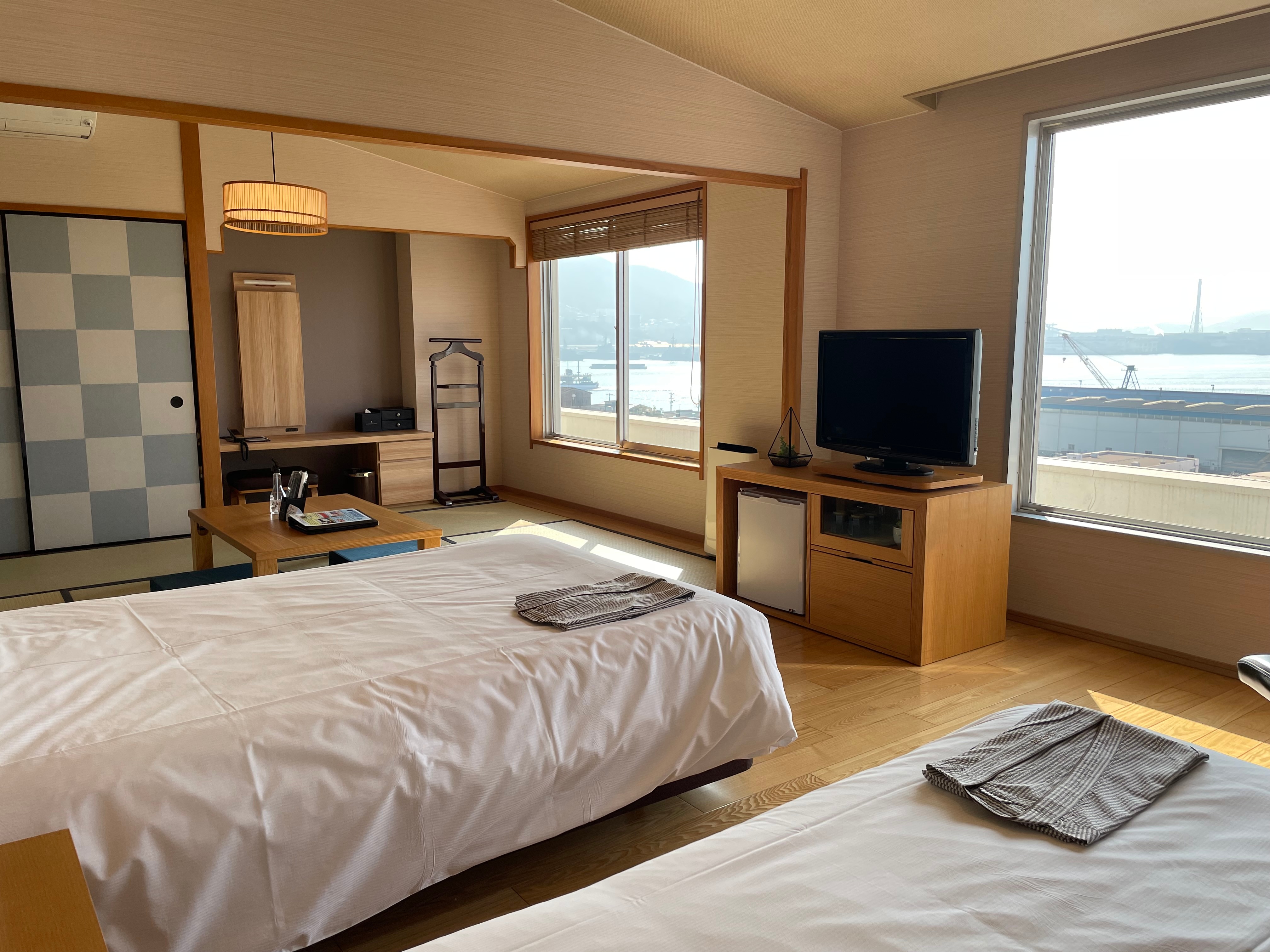 Deluxe Twin Japanese-Western Room 44.8㎡