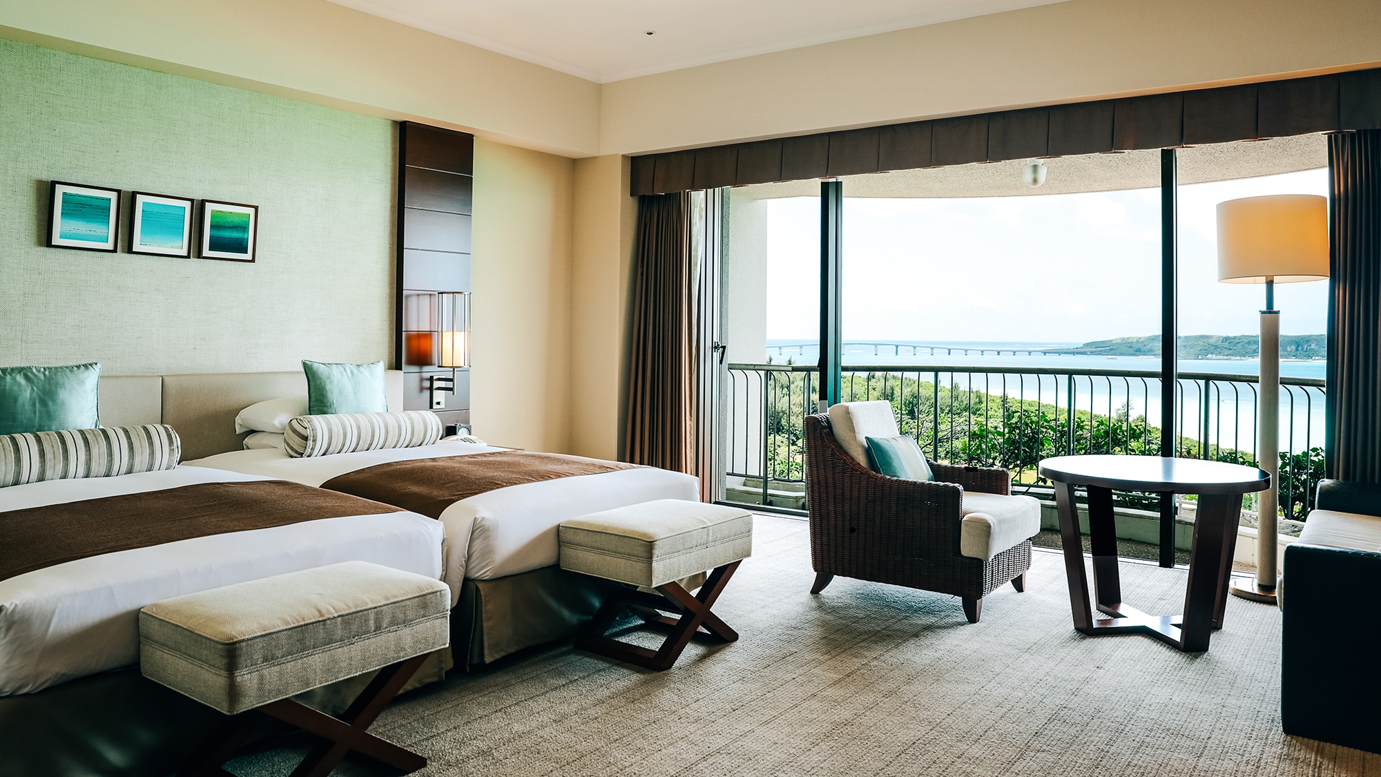 ห้องแกรนด์ทวิน/วิวกว้างปลอดบุหรี่ (ปีกคอรัล)