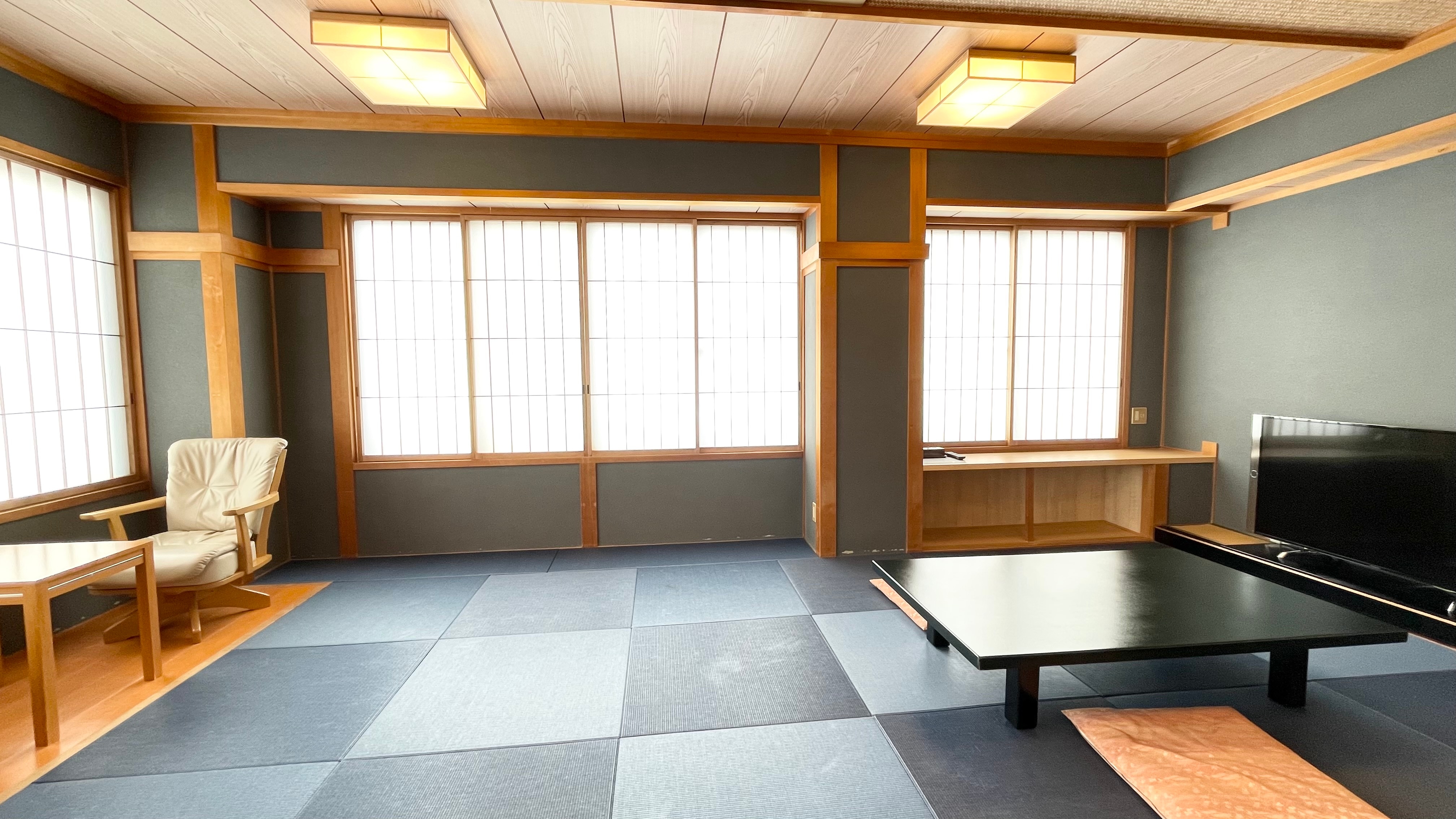 4th floor 14 tatami room