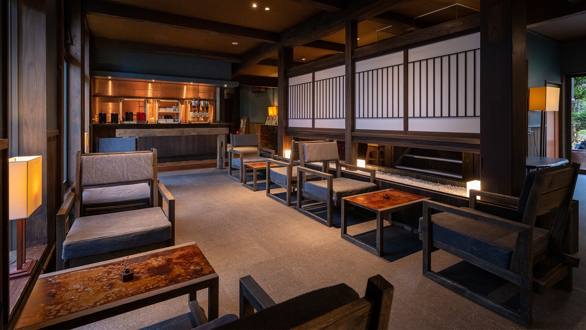 [Renewal in December 2021] Lobby lounge with furniture handmade by local craftsmen