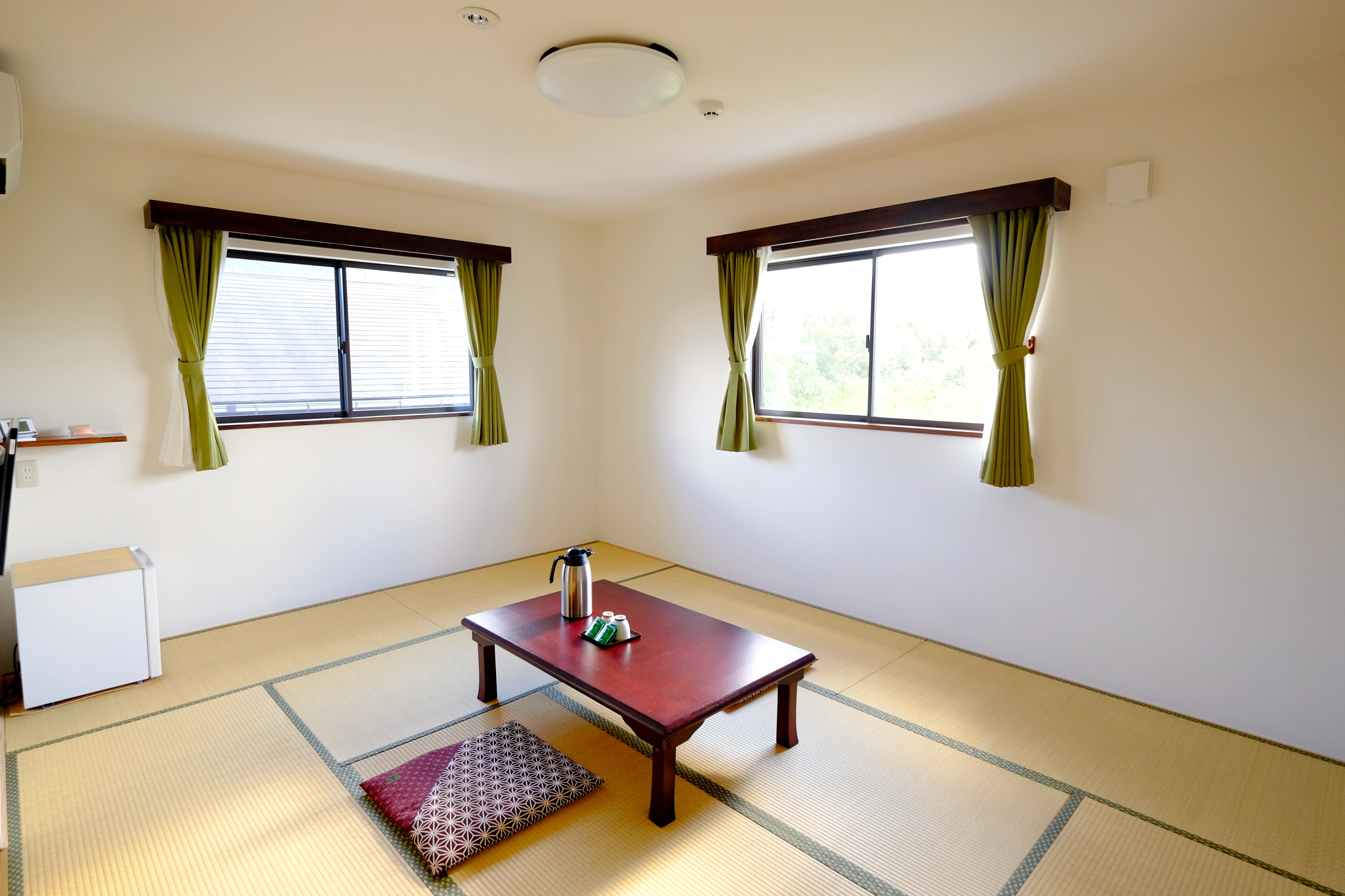 New building Japanese-style room 10 tatami mats