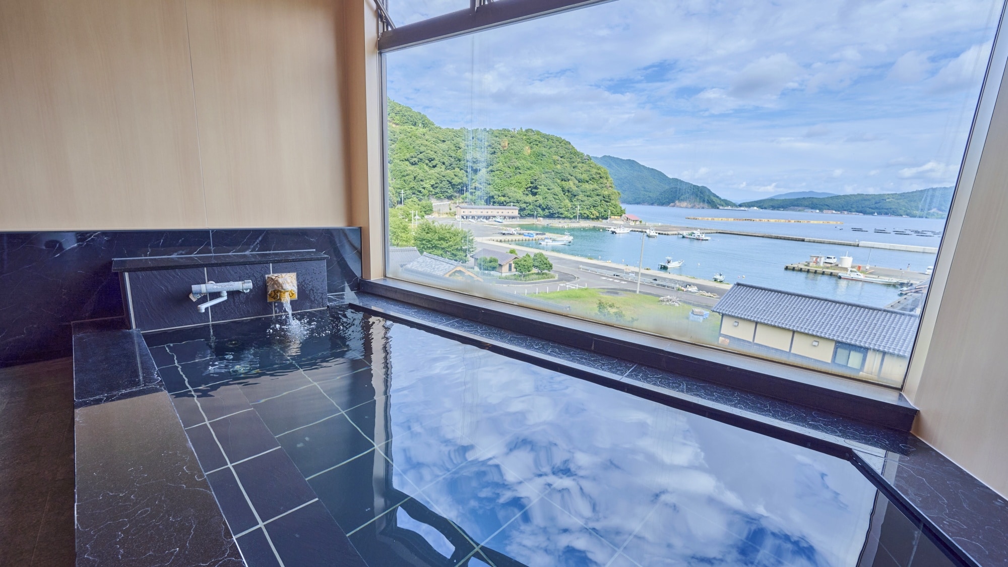 *【大浴场示例】一边欣赏壮丽的风景,一边放松身心