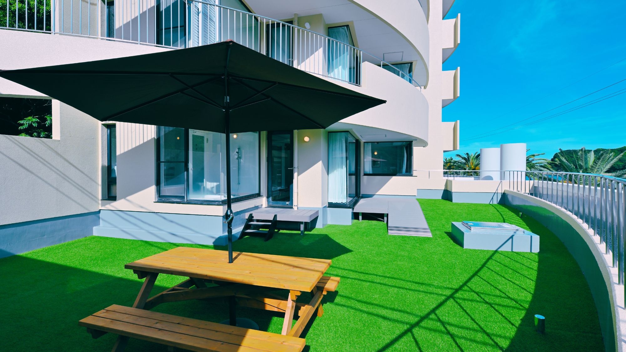 [Guest room example] Dog-friendly room (201) Capacity: 2 people / Maximum of 2 dogs (2 medium-sized dogs, 1 large dog)