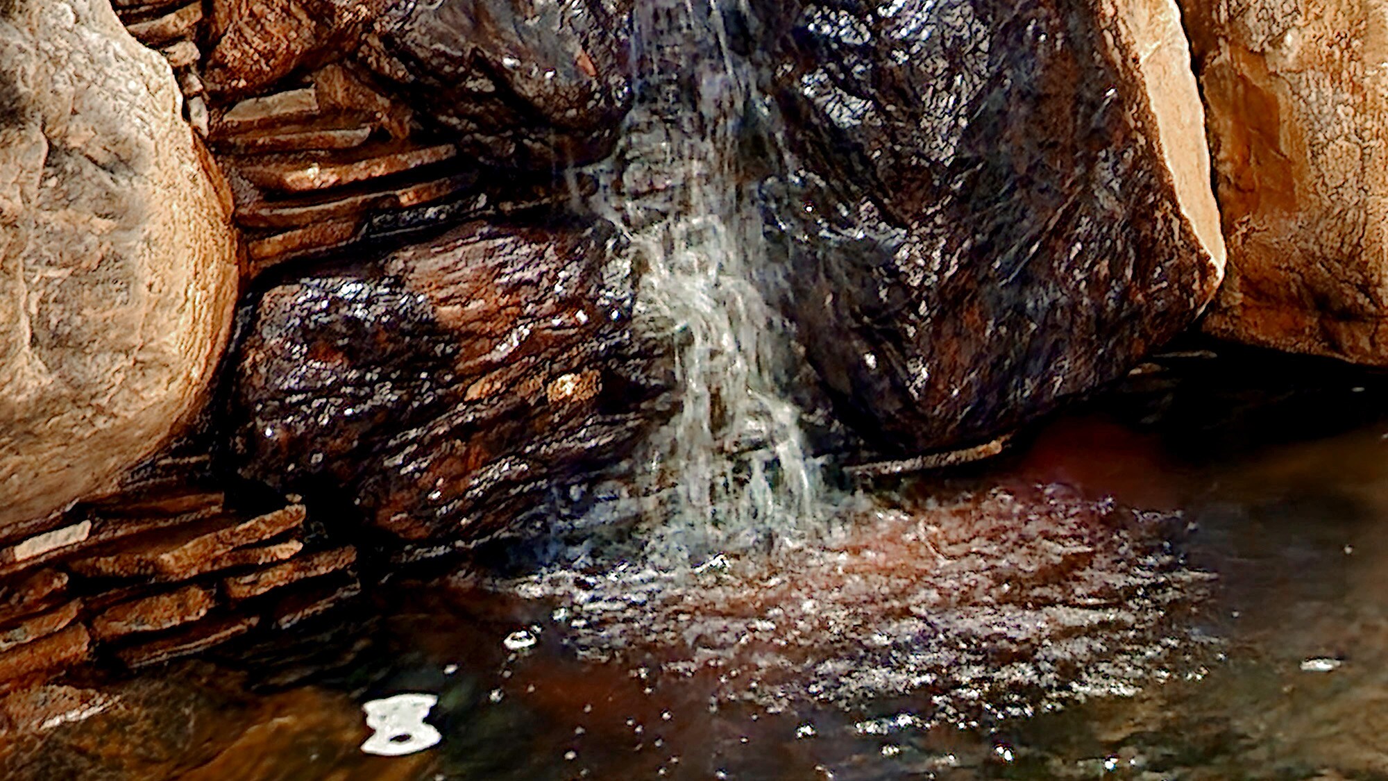 #Men's bath for hotel guests only