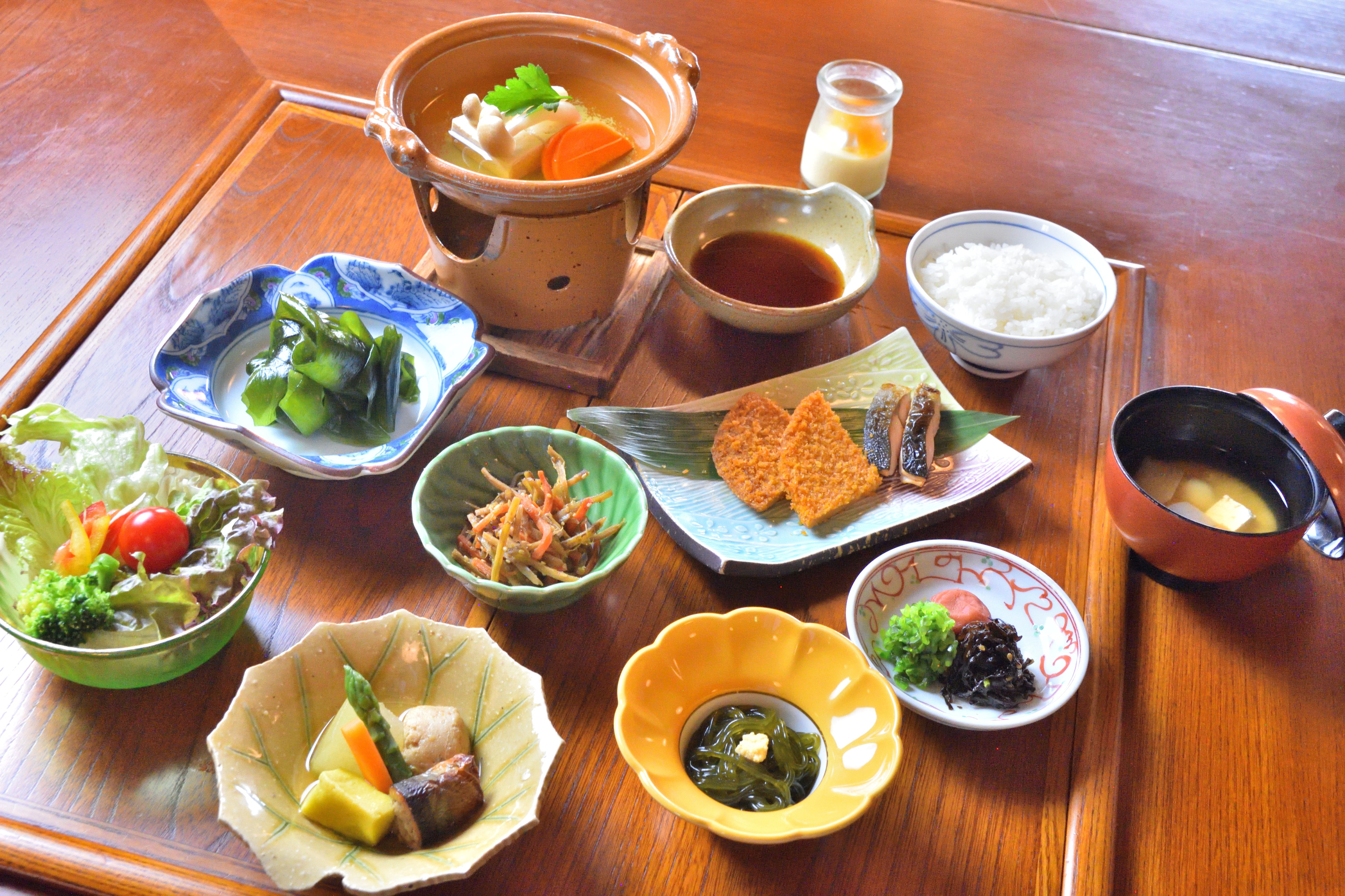 [Breakfast] Unexplored breakfast♪ Seasonal ingredients