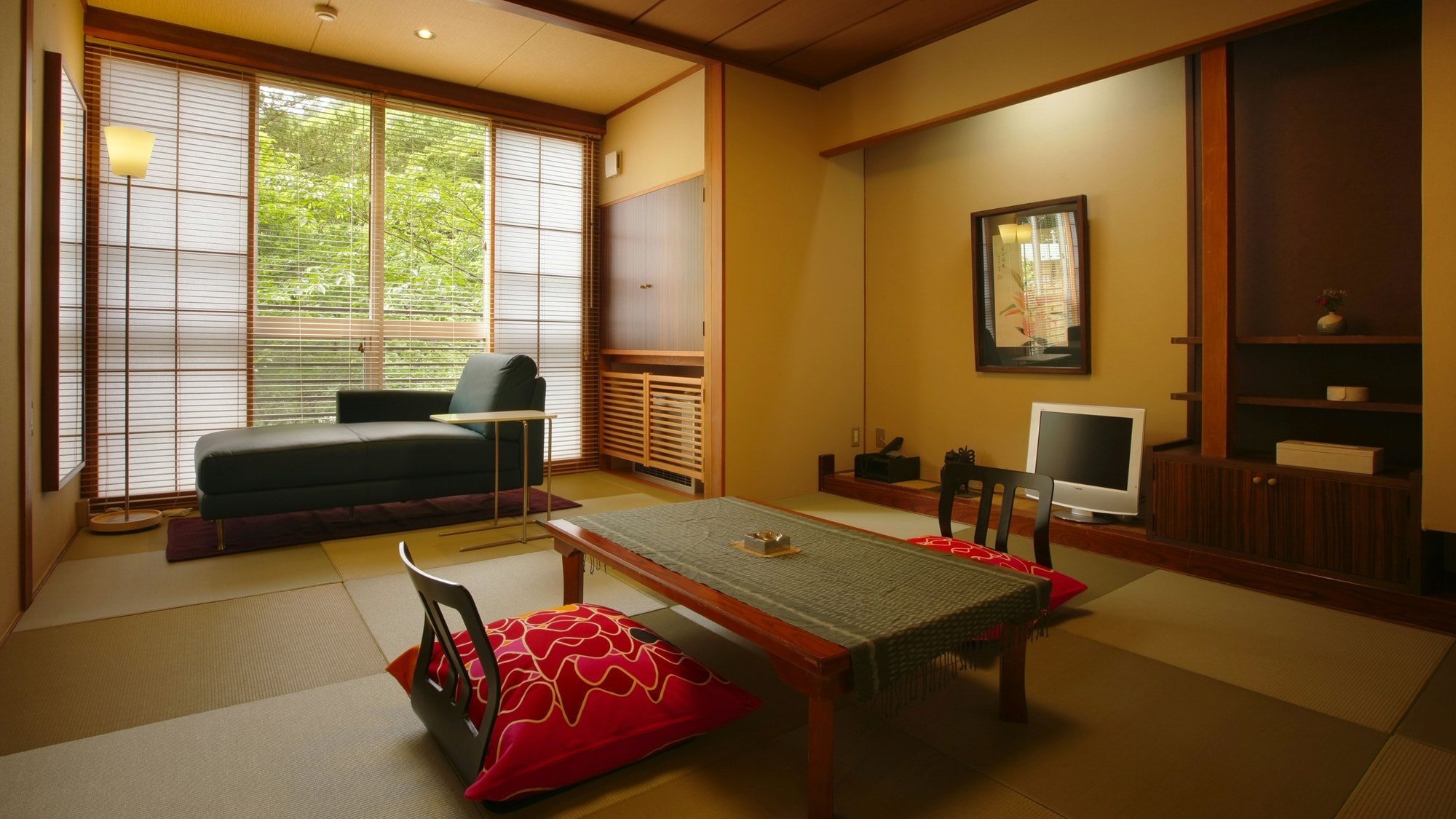 [Yuri / May] Japanese-style room 8 tatami mats (with bath)