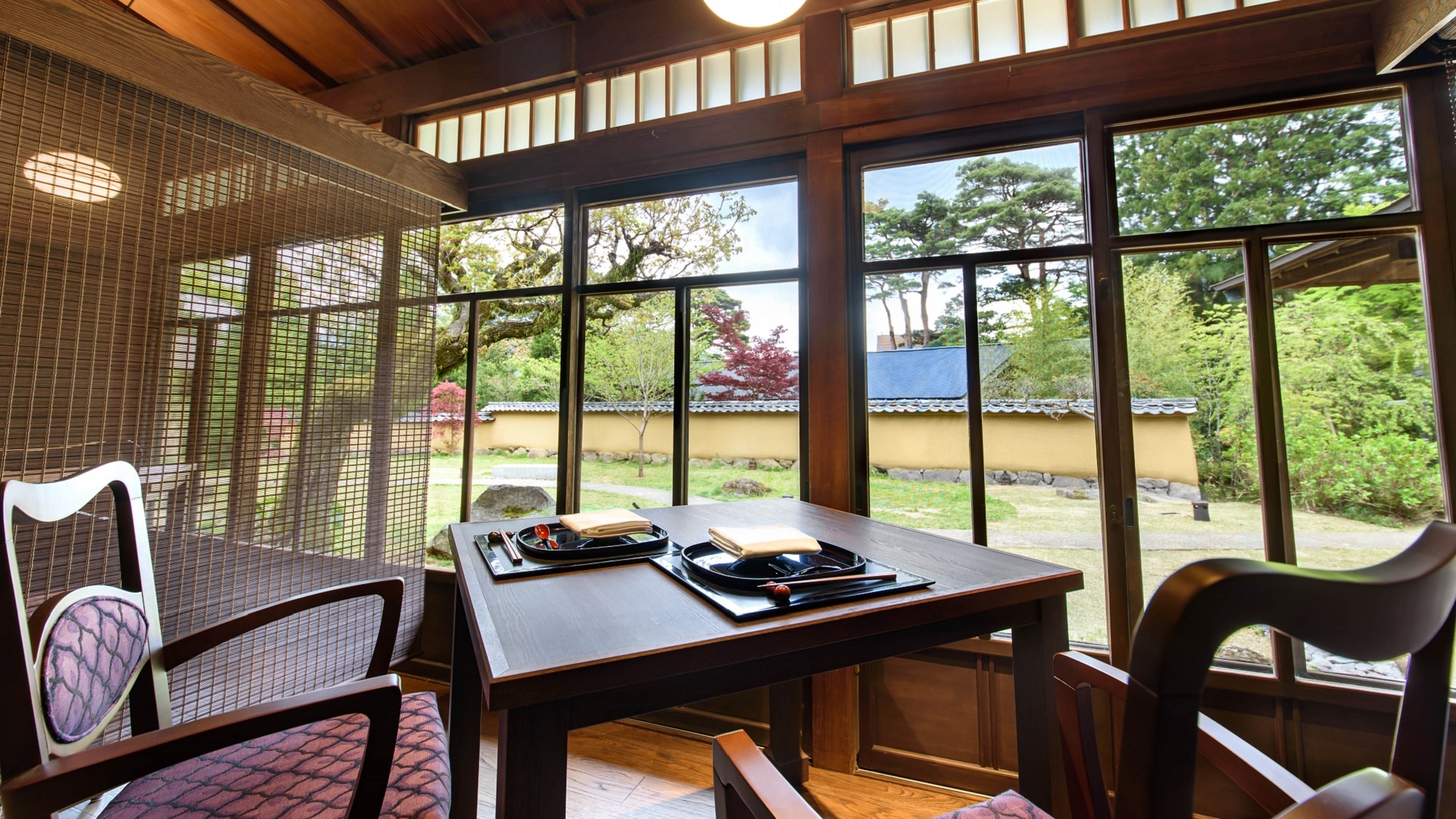 Restaurant "Autumn leaves" Japanese cuisine seat