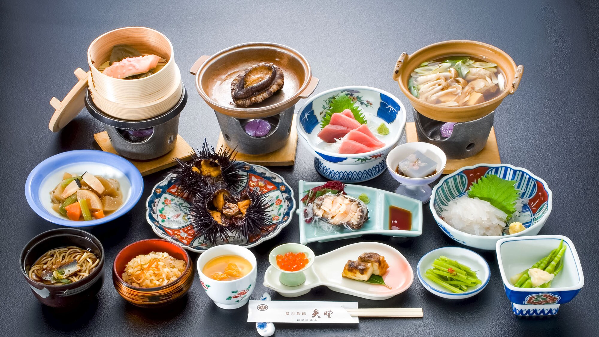 ・[晚餐範例] 享用海膽、鮑魚等奢華海鮮