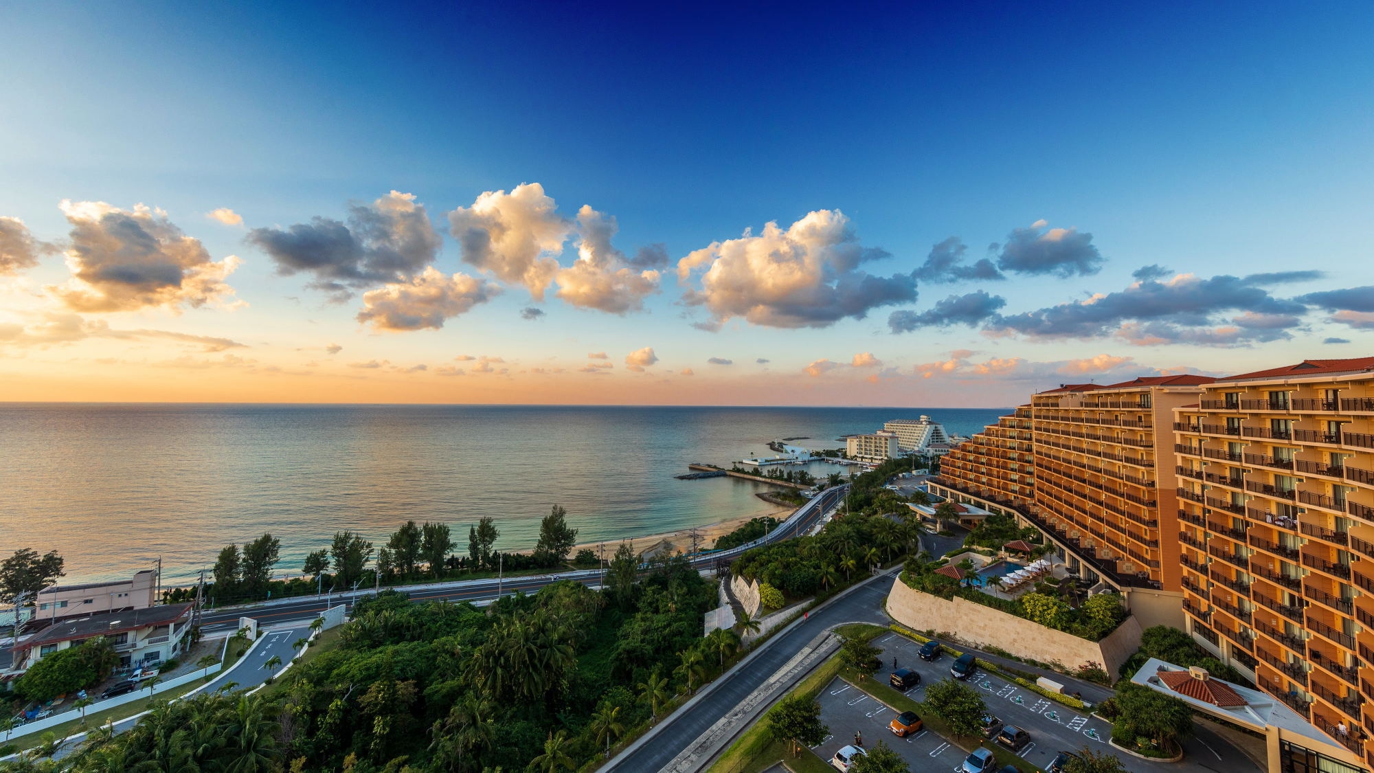 Ví dụ về dãy phòng ở tòa nhà phụ (68-79 mét vuông)/ban công