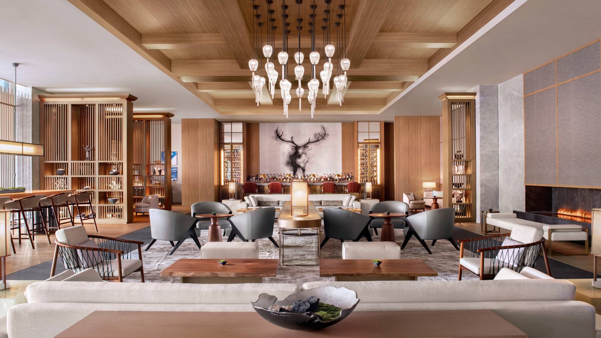 [Lobby Lounge & Bar] "Flying Stag"