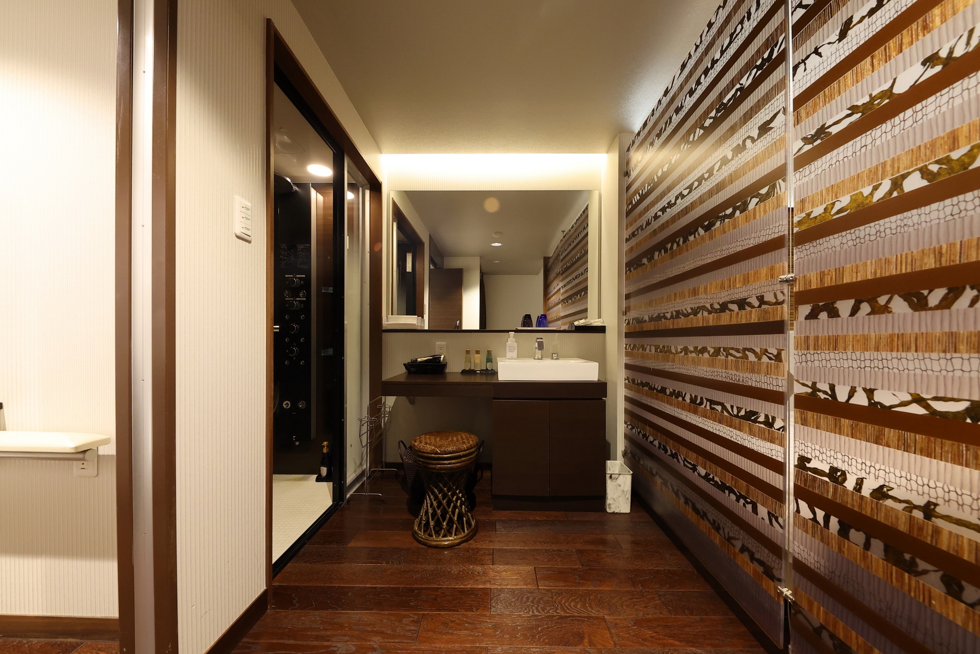 Superior Twin Room with Open-air Bath・Superior Twin Room