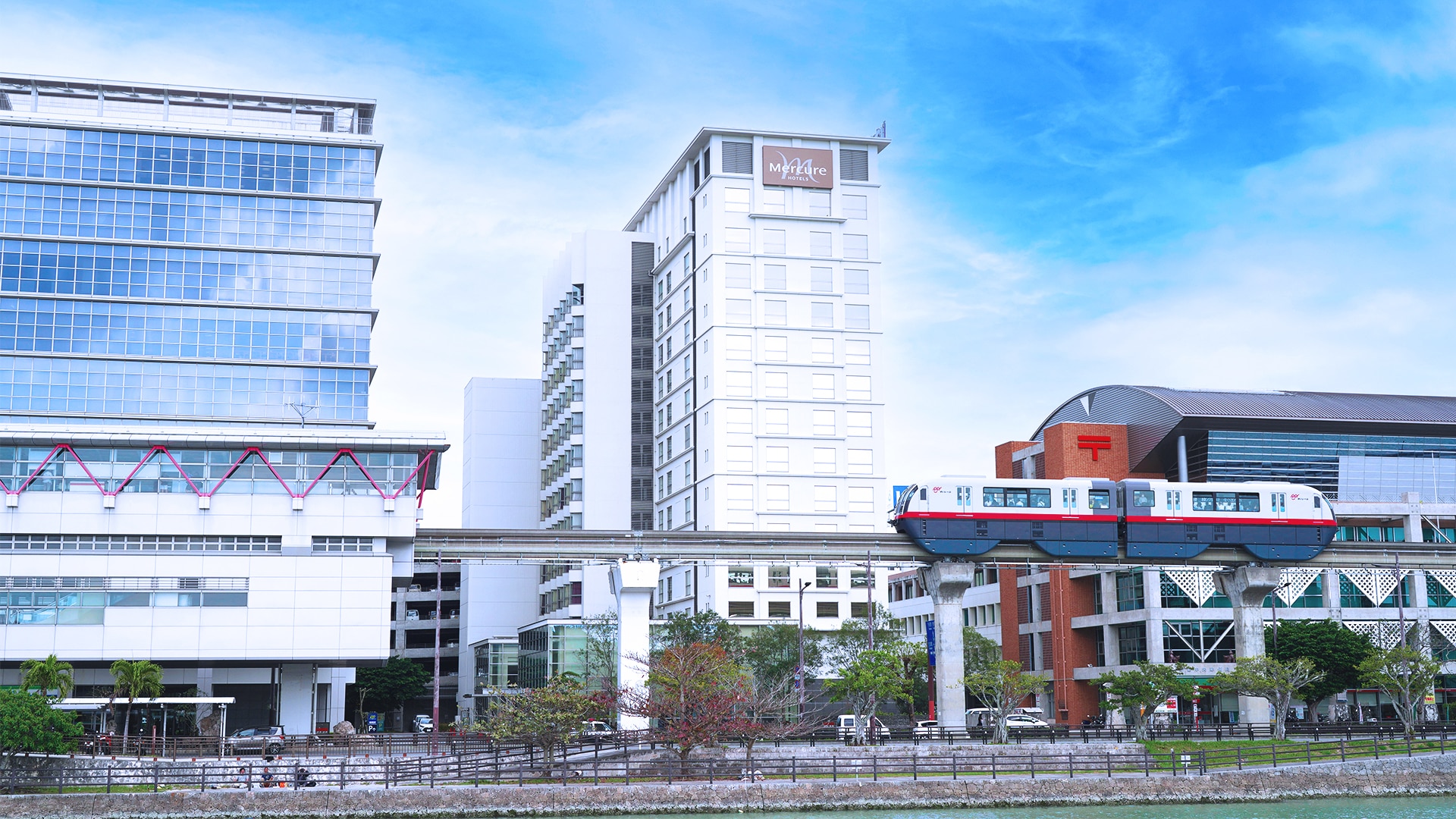 Mercure Hotel Okinawa Naha exterior