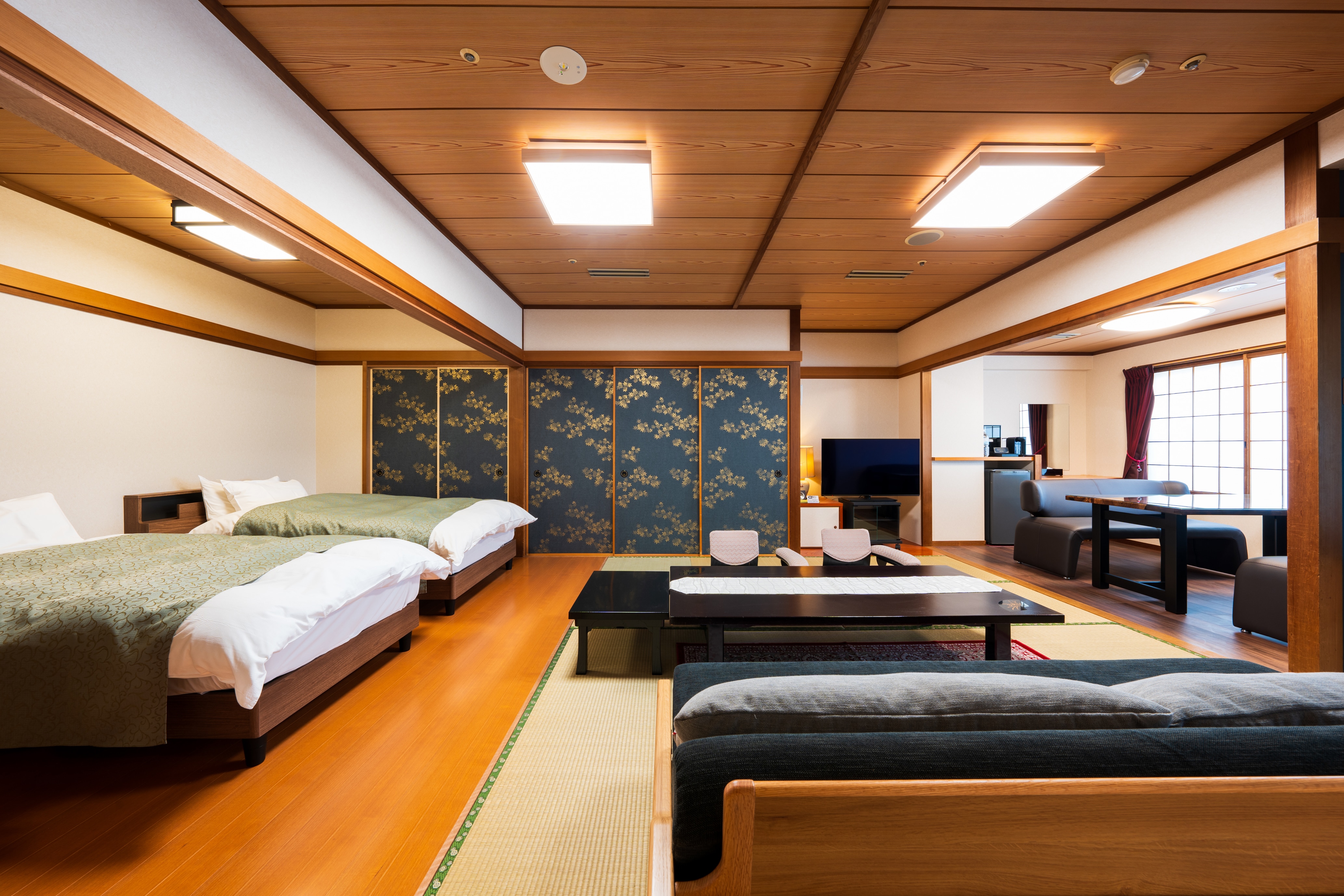 East Building Top Floor Special Room TW