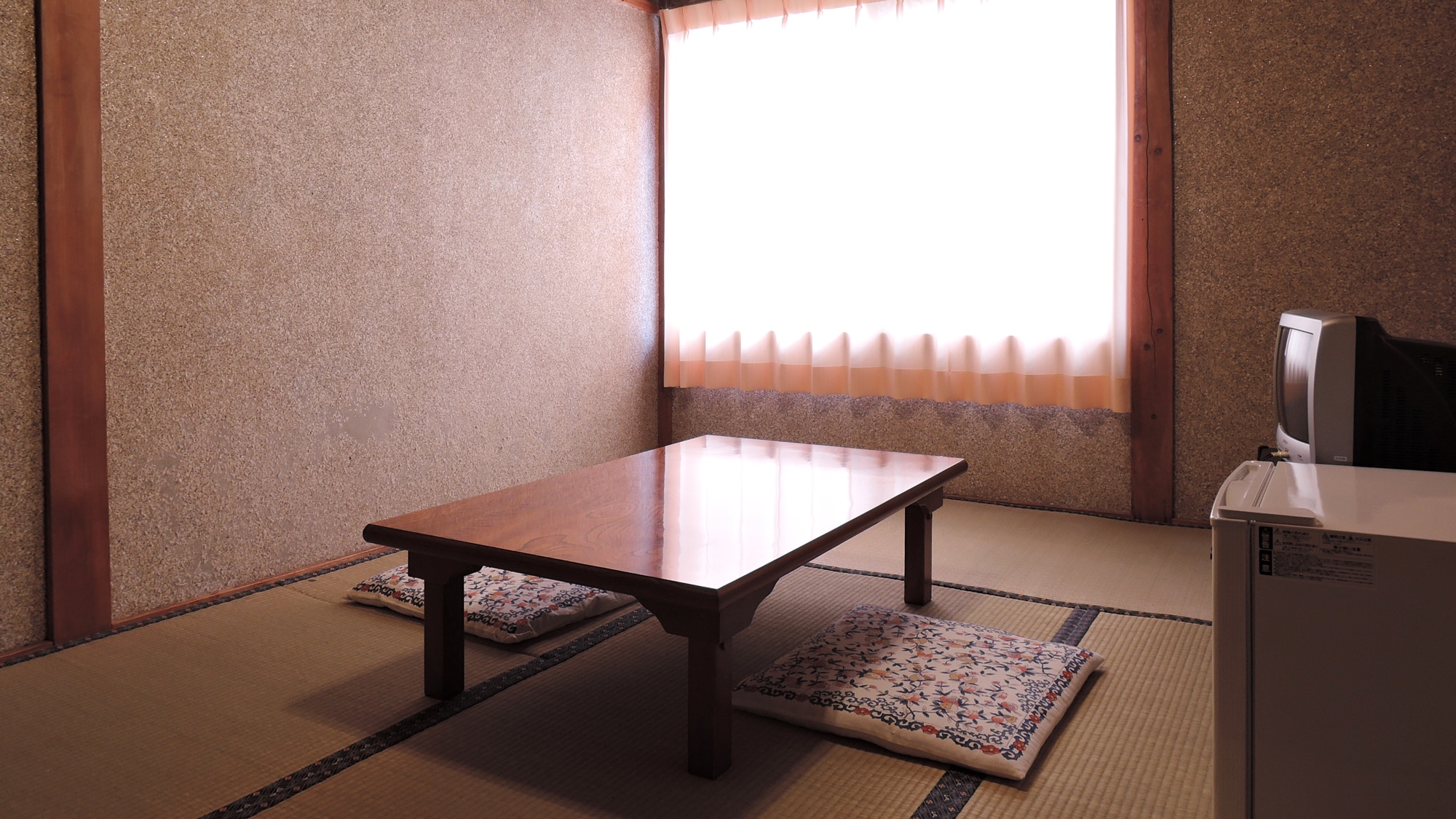 *Example of a room (6 tatami mats)
