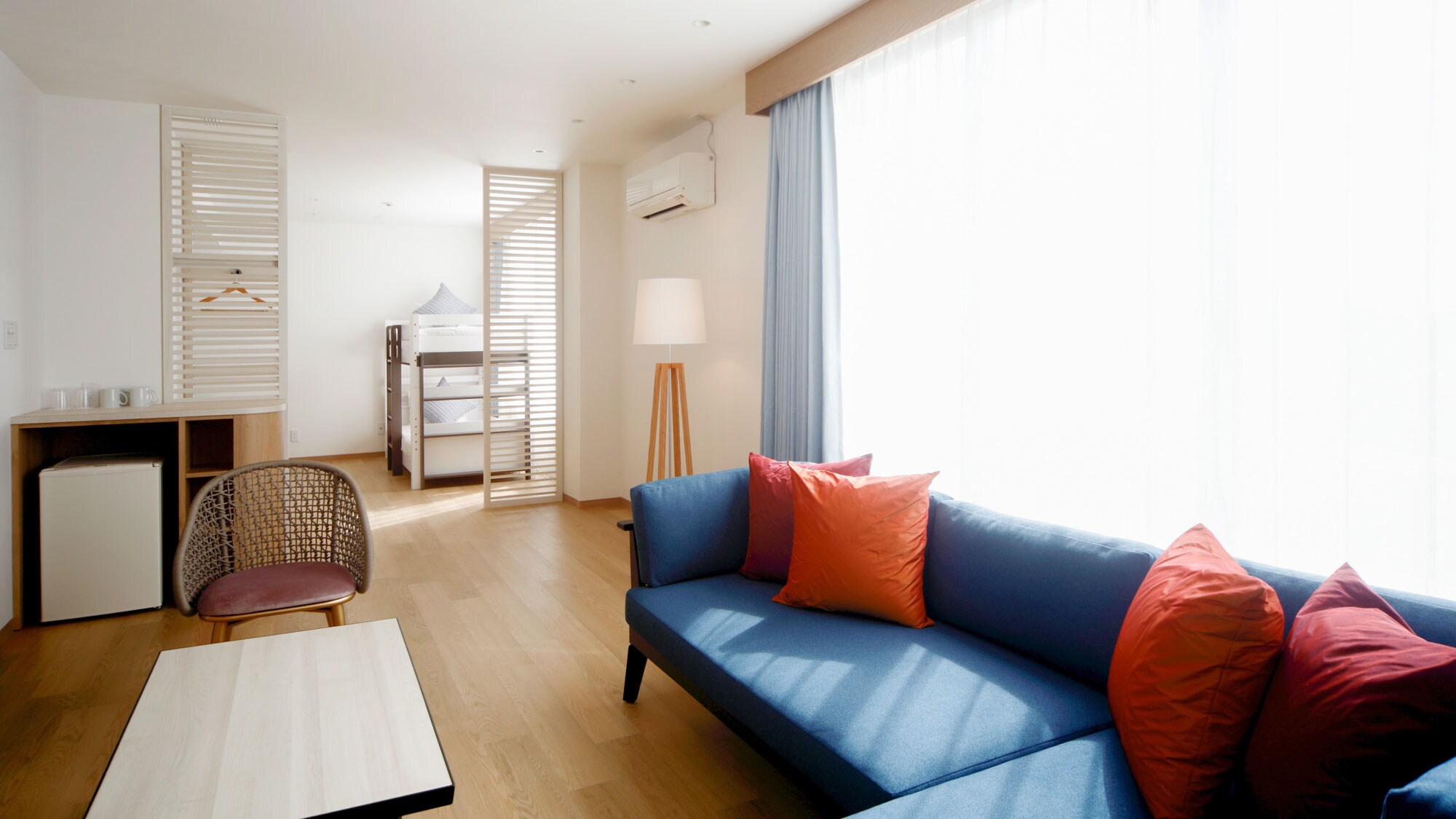 [Main Building/Family Room A Type] Twin beds and bunk beds are arranged. Perfect for staying with children!