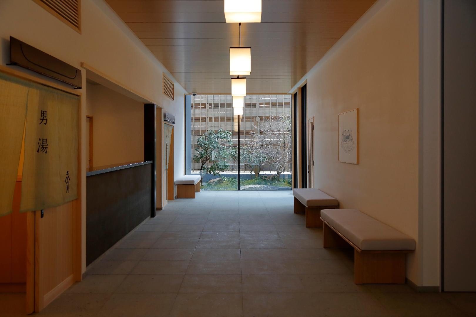 yubune lobby