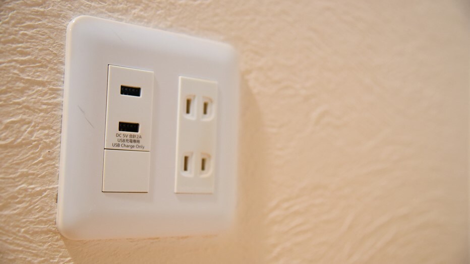 เต้าเสียบ USB ที่ดีสำหรับนักธุรกิจ! ทุกห้องมีอุปกรณ์ครบครัน♪