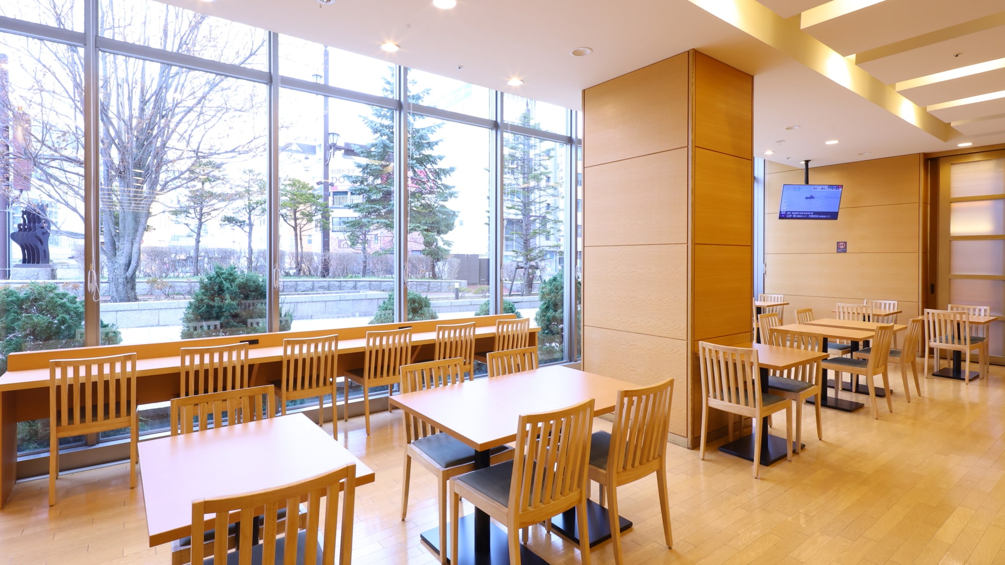 ■餐廳CAFE OASIS