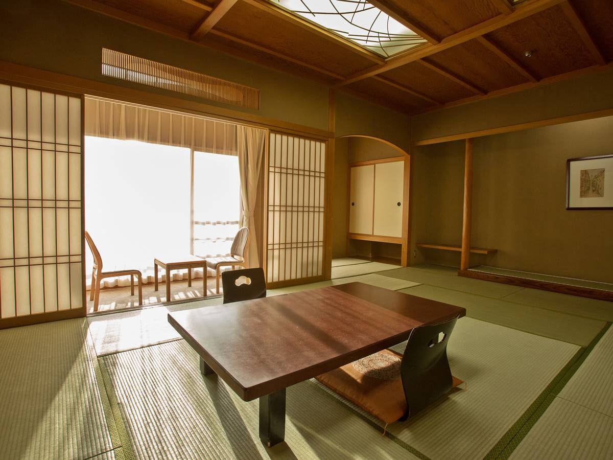 Contoh kamar bergaya Jepang di gedung utama