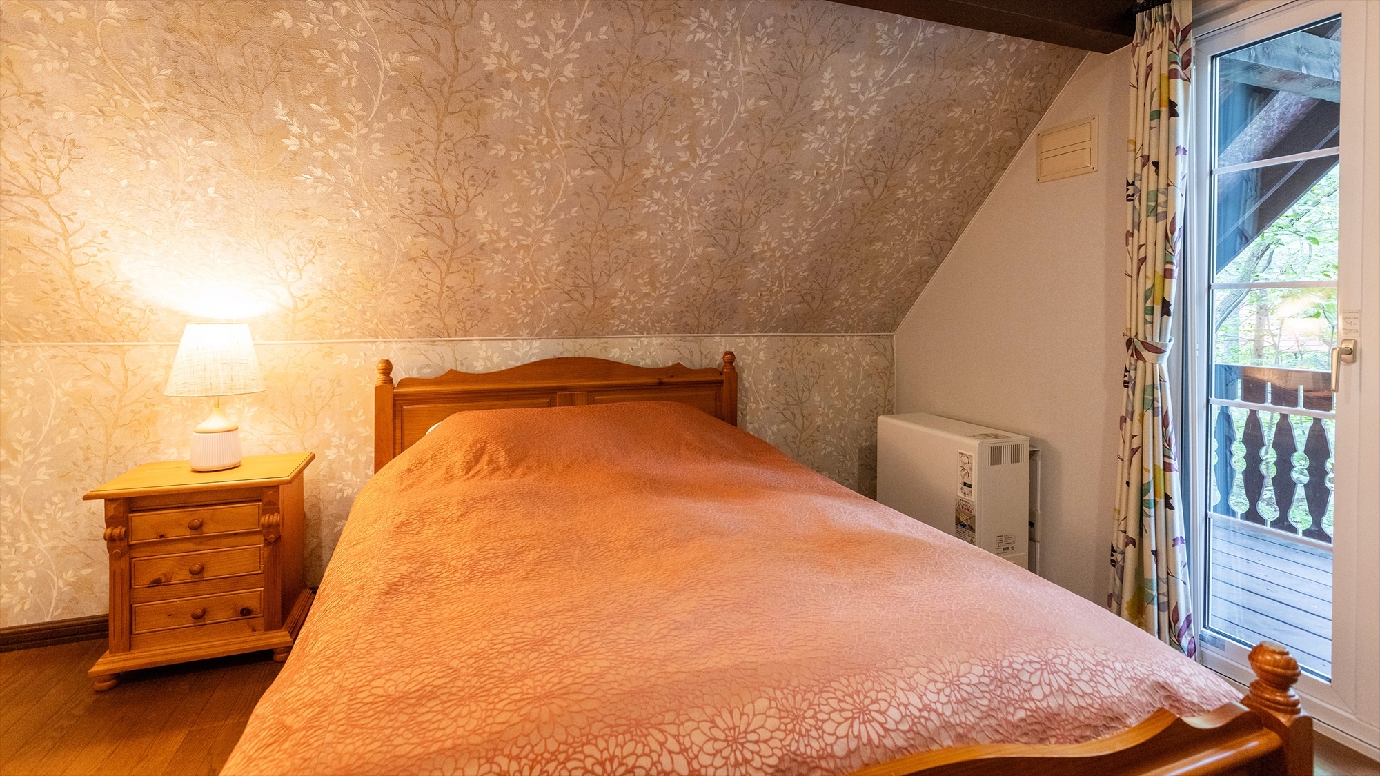 [Cottage (Room 2) Double Room]