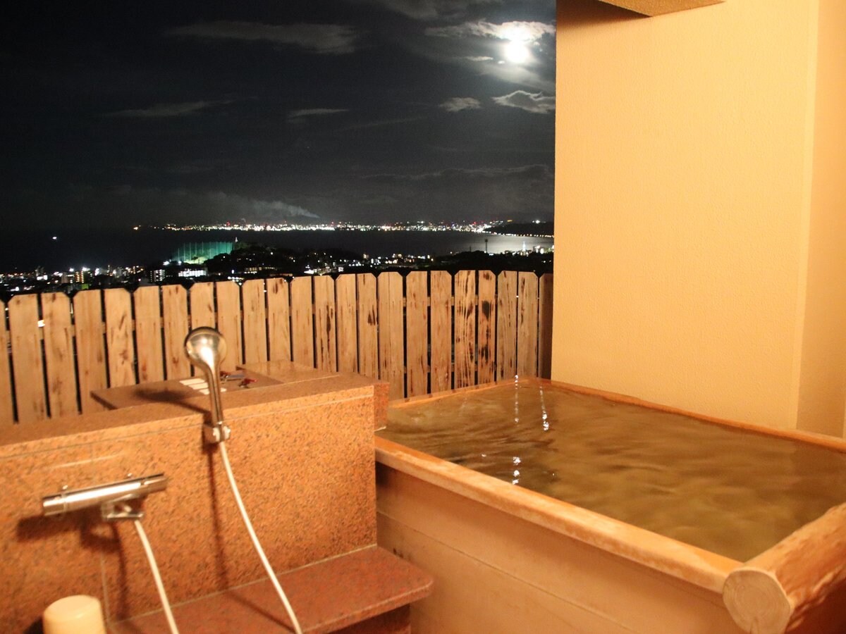 4th floor superb view! Twin semi-open-air bath