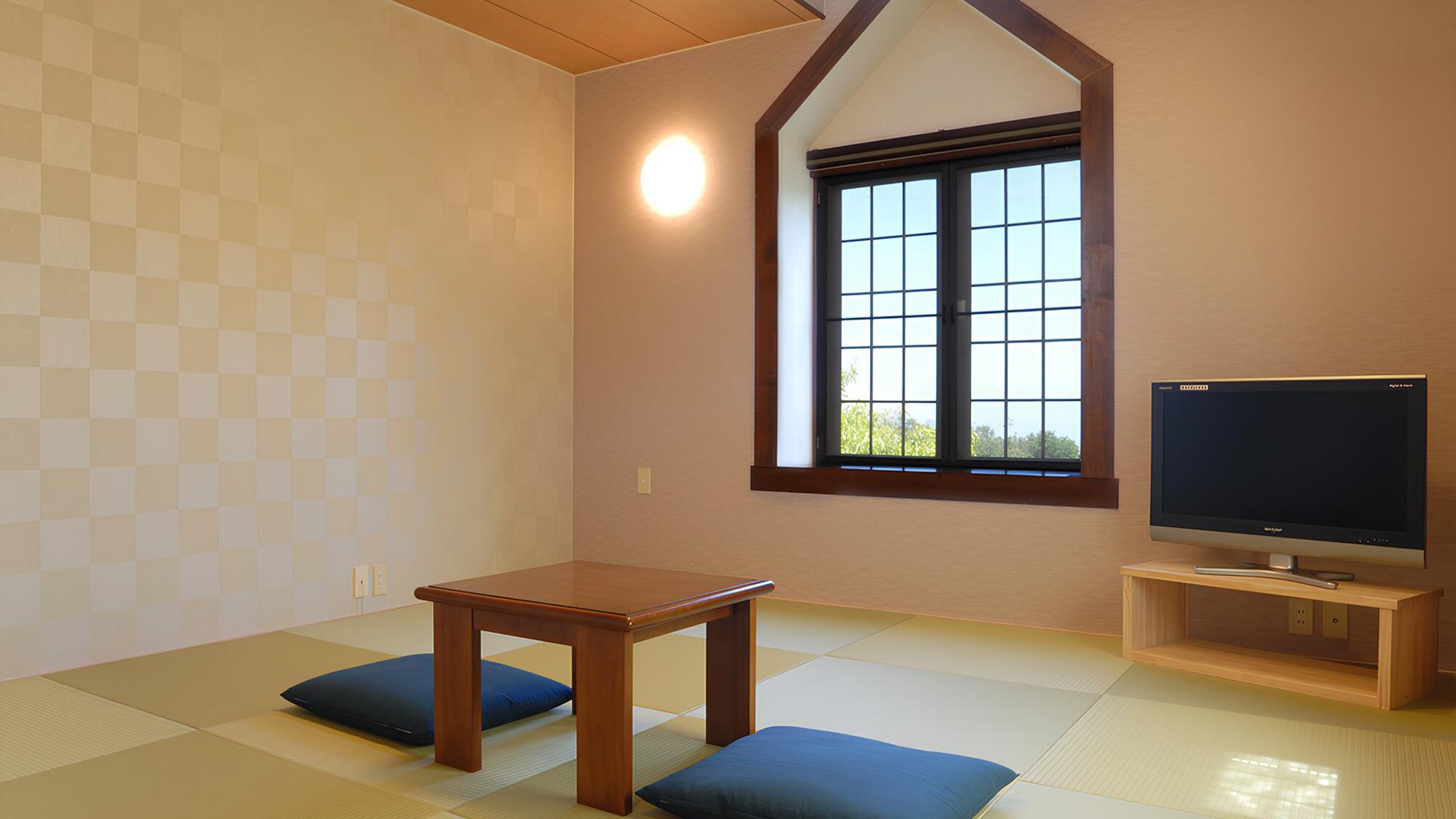 [Japanese-Western room] Japanese-style room space 8 tatami mats