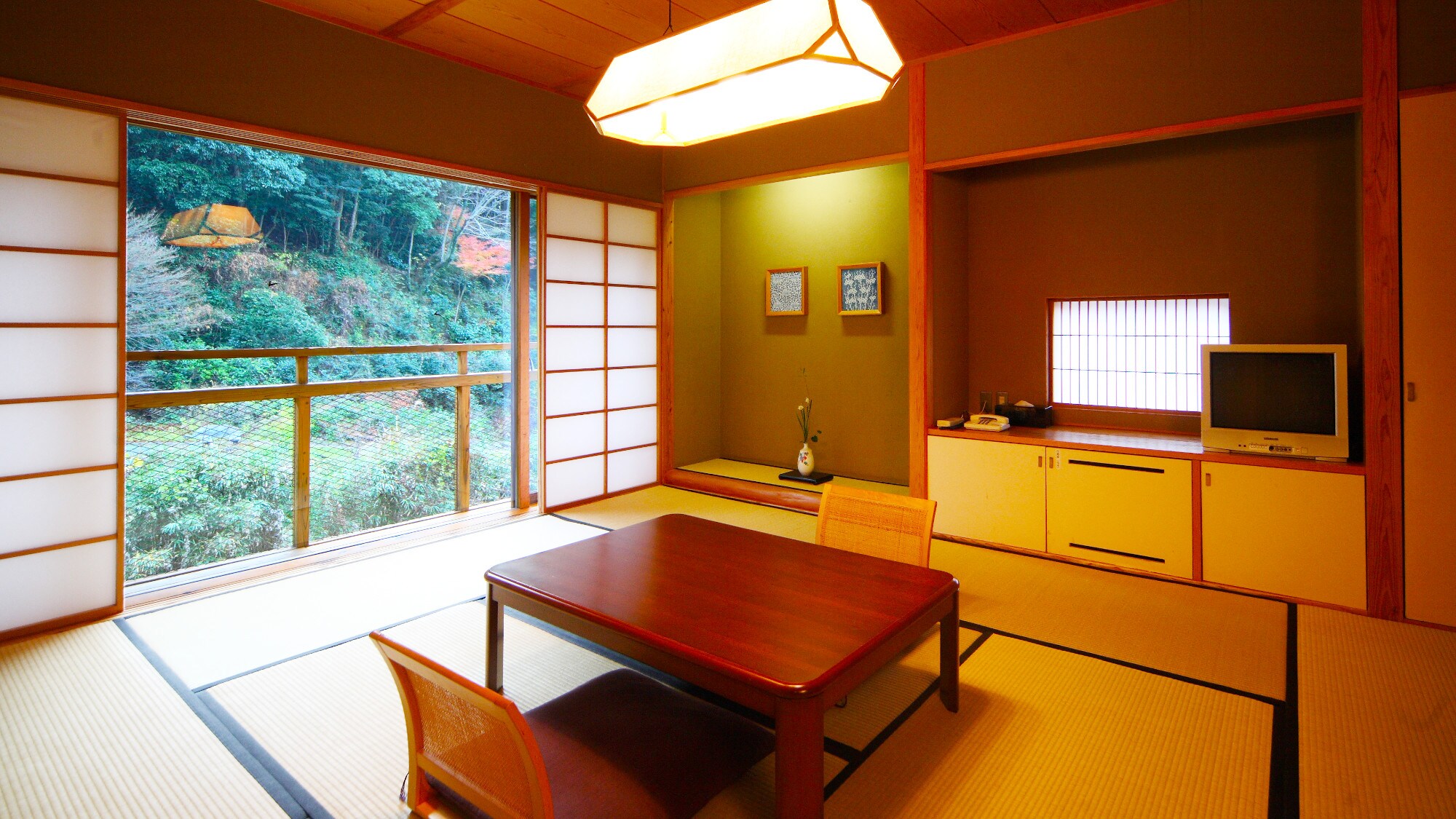 [2nd floor Japanese-style room] Image 02