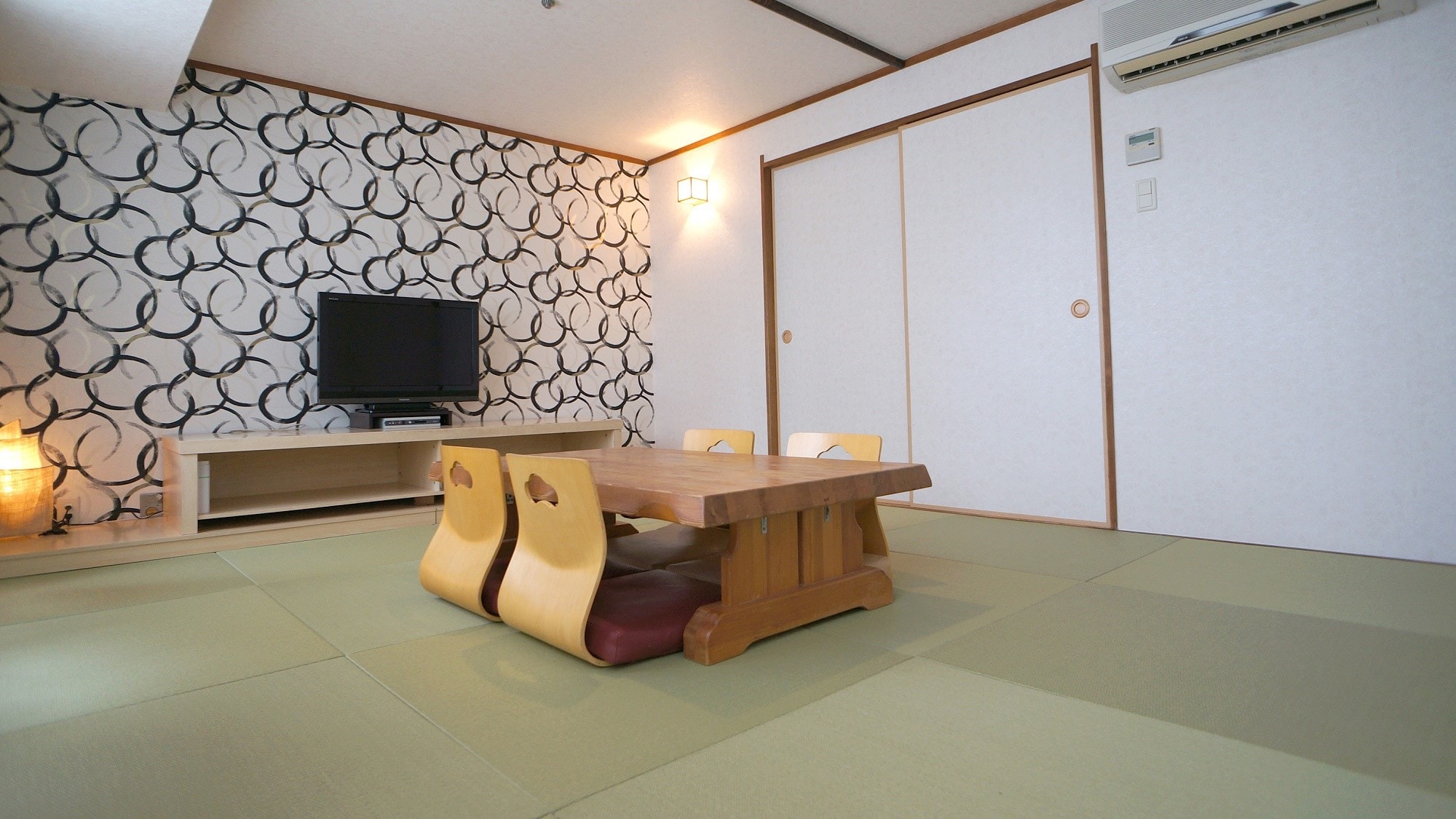 일본식 방 <8 다다미의 넓은 사용할 수있는 방! 1분~4분까지 이용 가능>