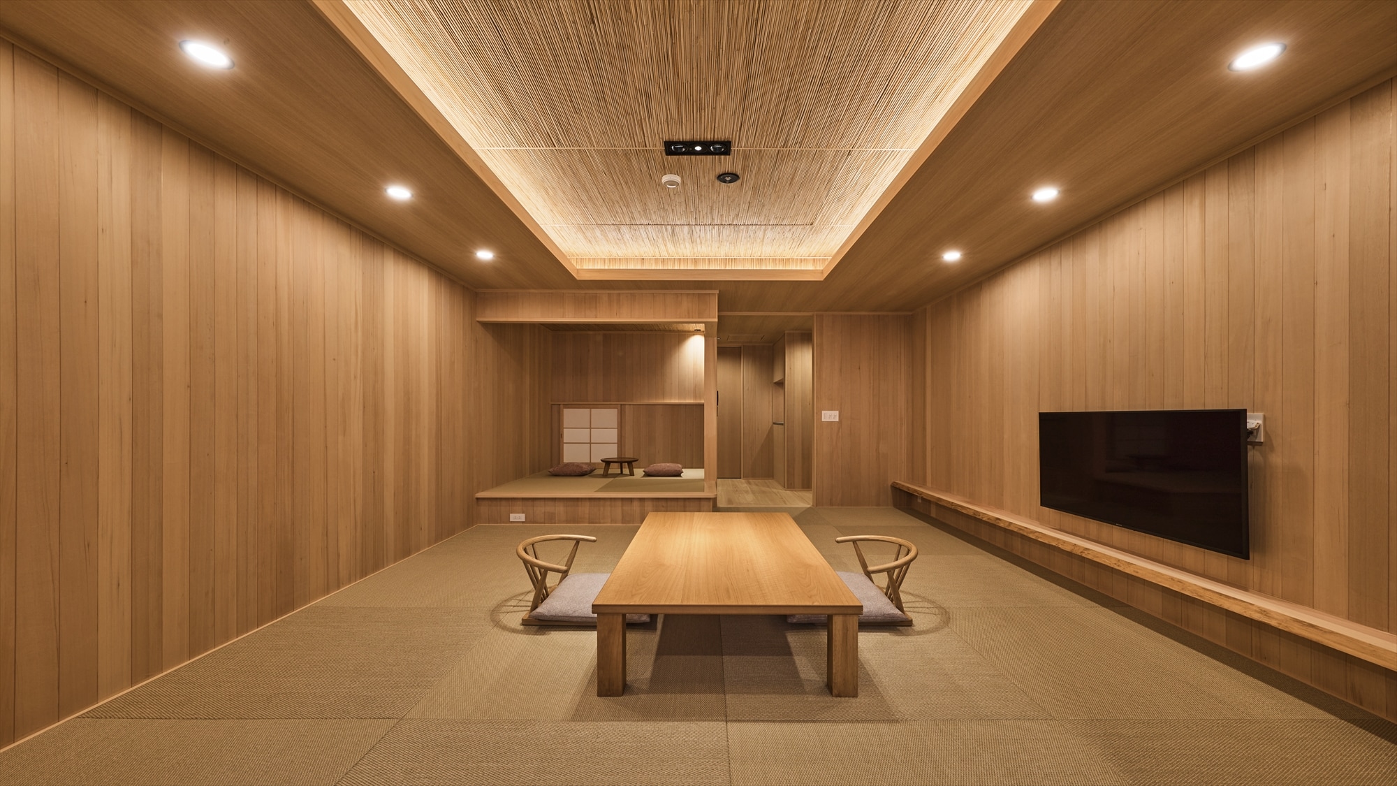 Room 307, "MOKU," has the concept of "the warmth of wood." You can feel the soft texture of wood with your whole body.