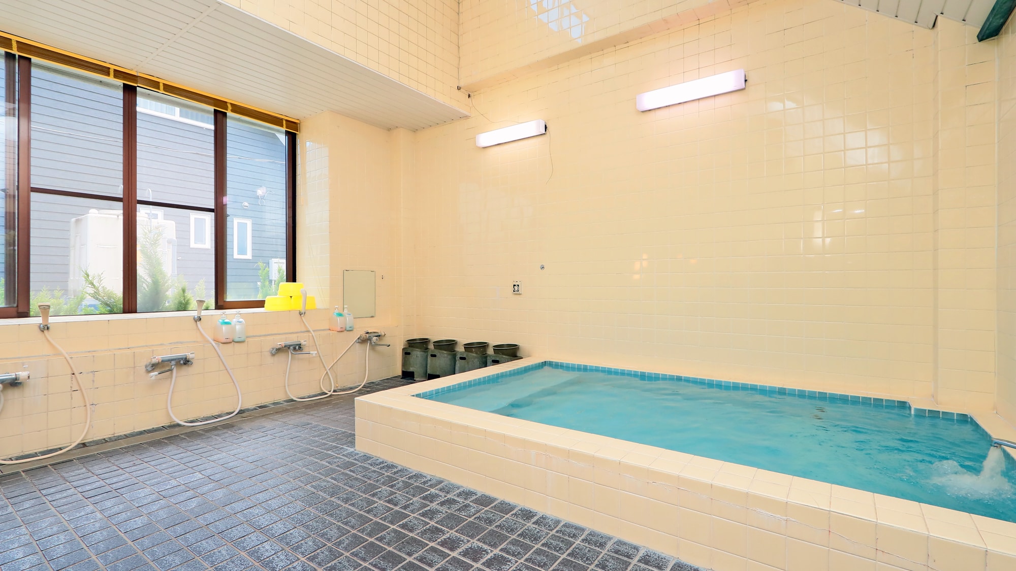 Large public bath◇15:30-22:00