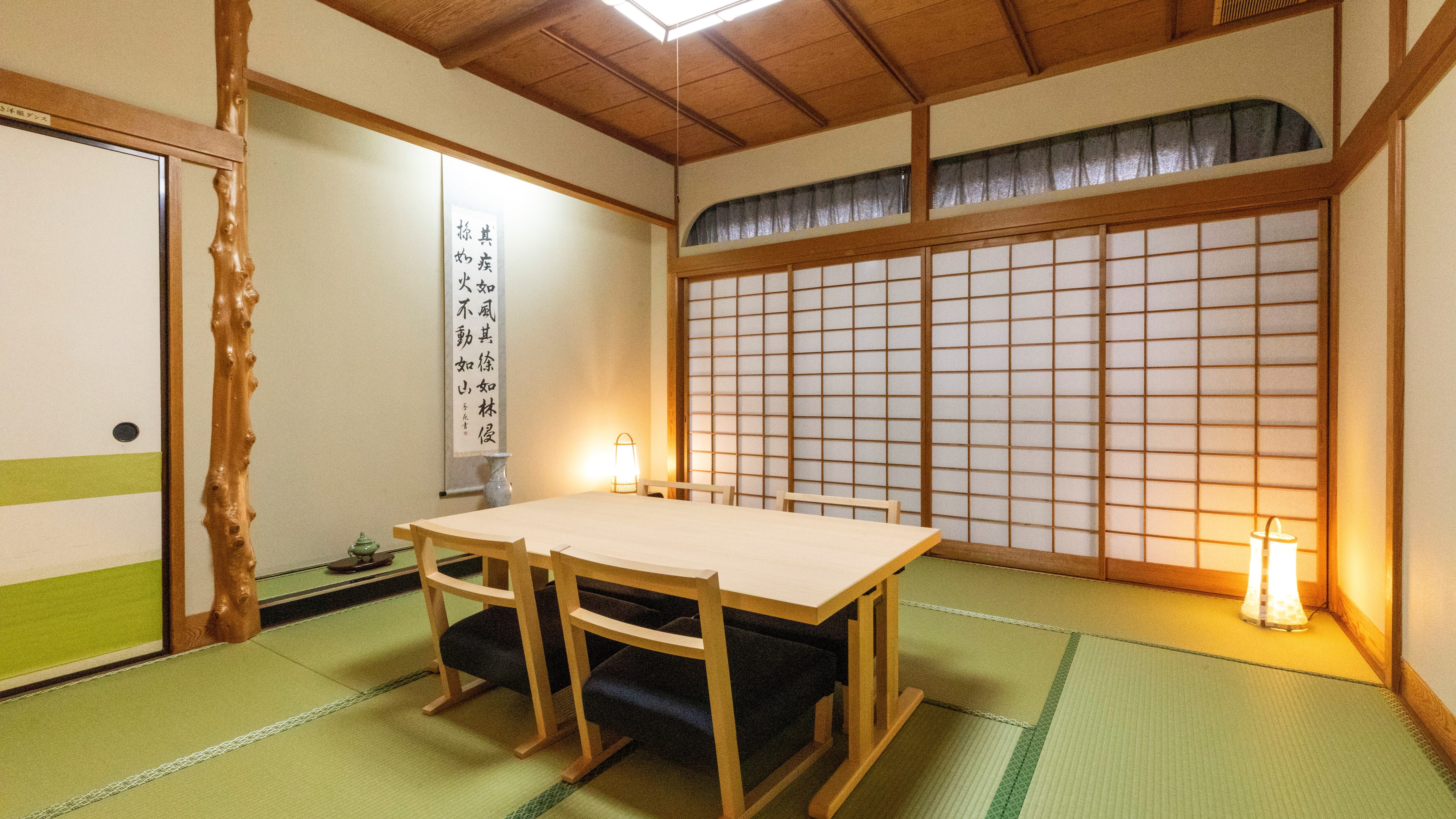 [With cypress wood indoor bath] Room 203, Horai Room, Japanese-style room, 56㎡